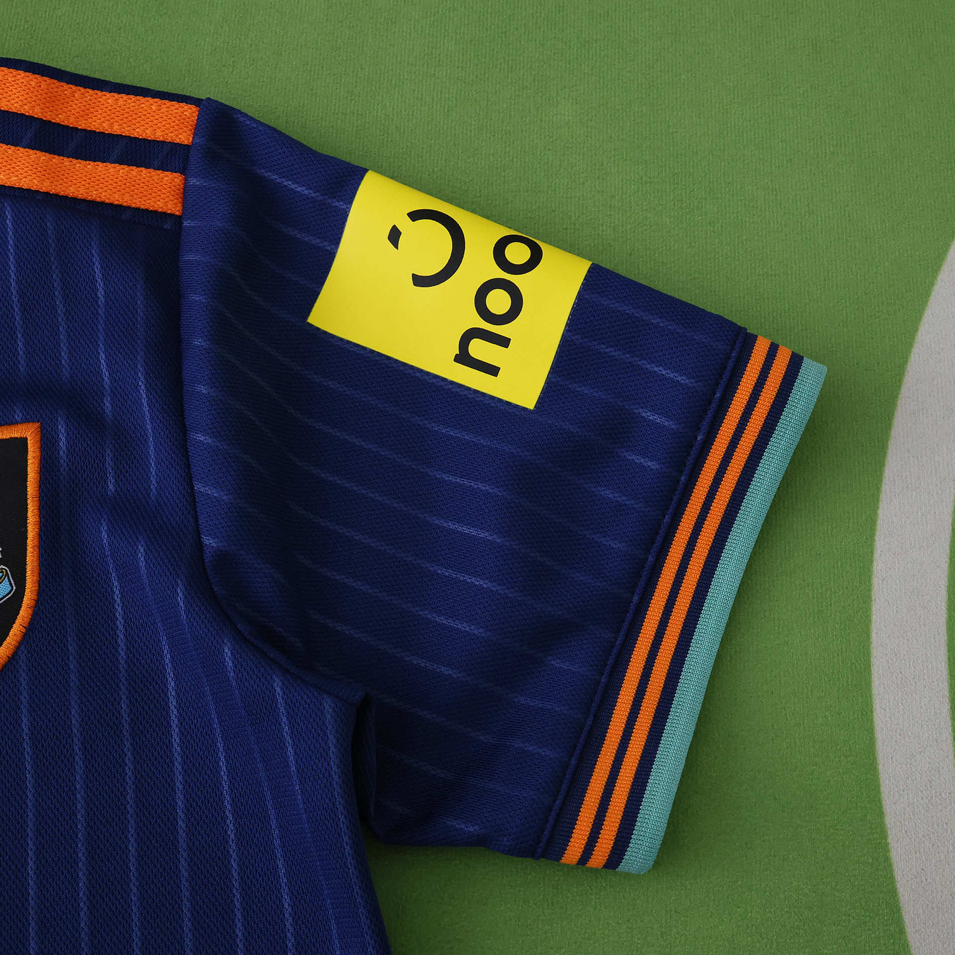 3º Kit Criança Newcastle 25/26 11