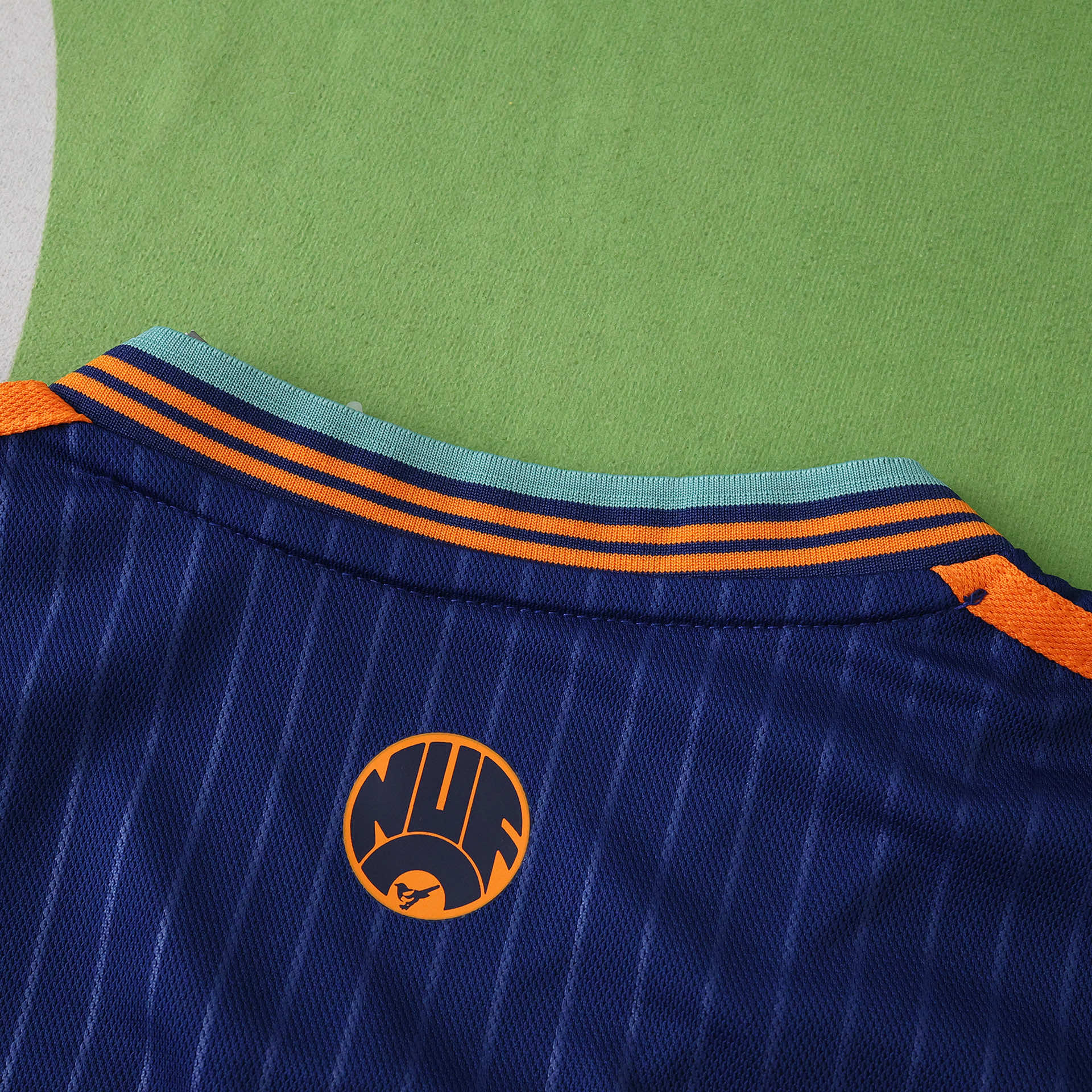 3º Kit Criança Newcastle 25/26 15