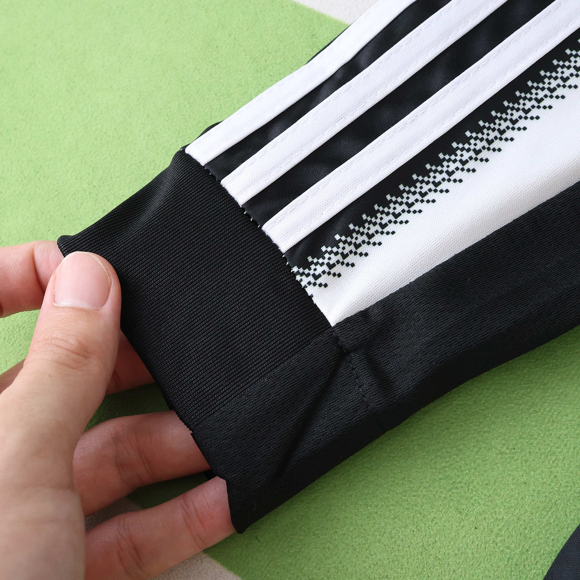 Camisola Principal Newcastle 25/26 - Manga comprida - Versão Adepto 15