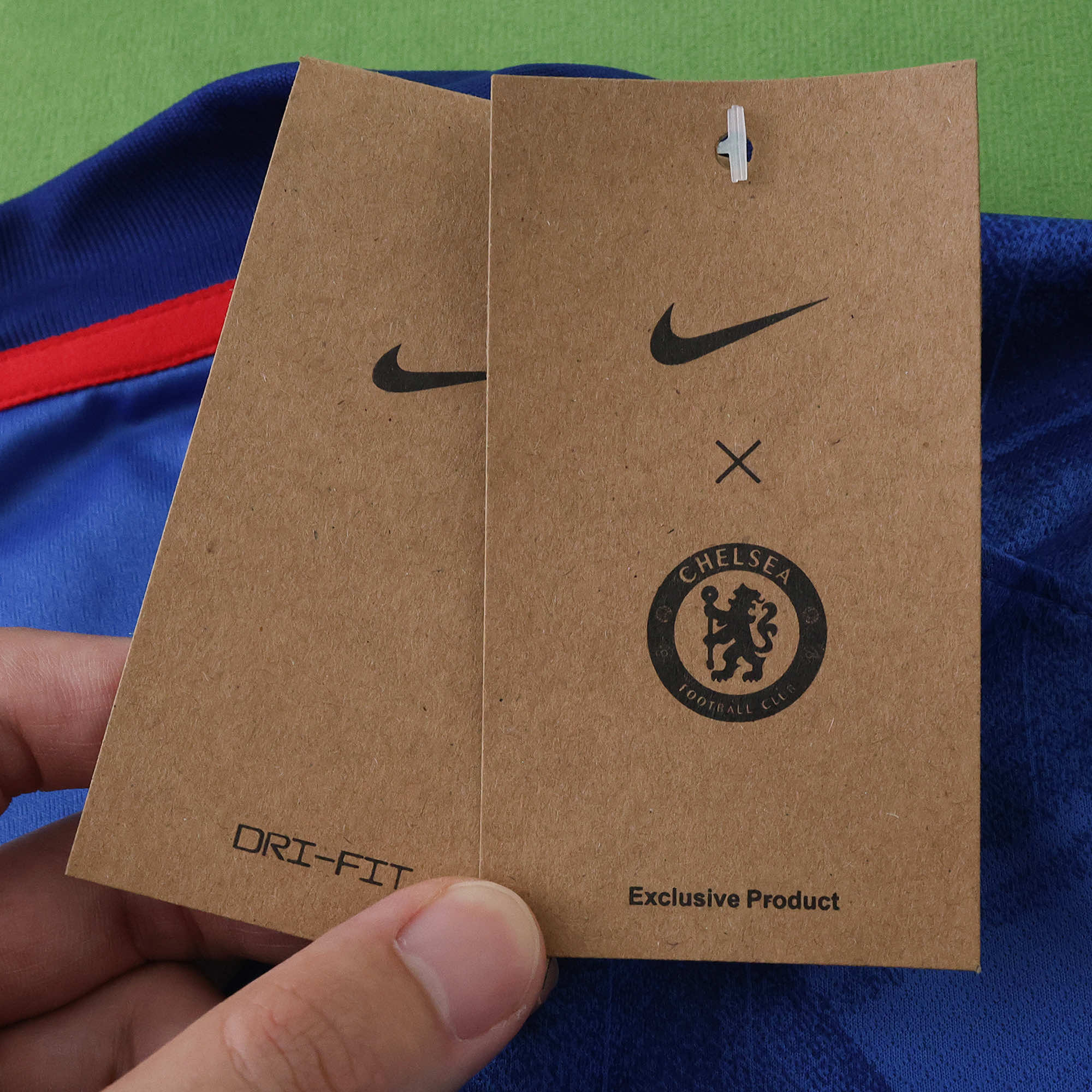 Camisola principal Chelsea 25/26 - Manga comprida - Versão adepto 10