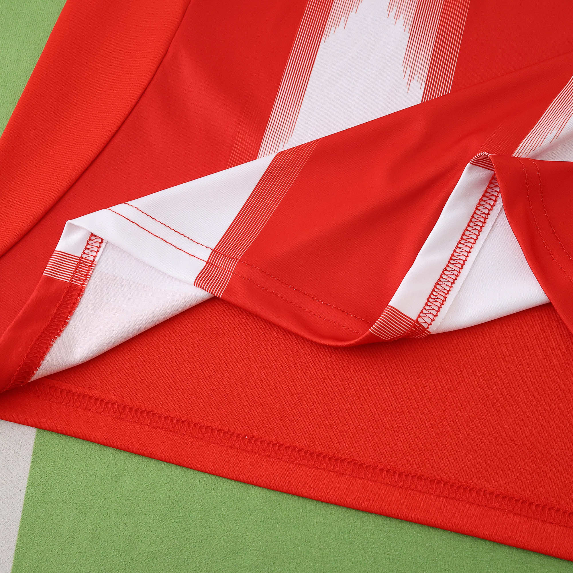 Camisola Principal Bayern Munique 25/26 - Manga comprida - Versão adepto 8