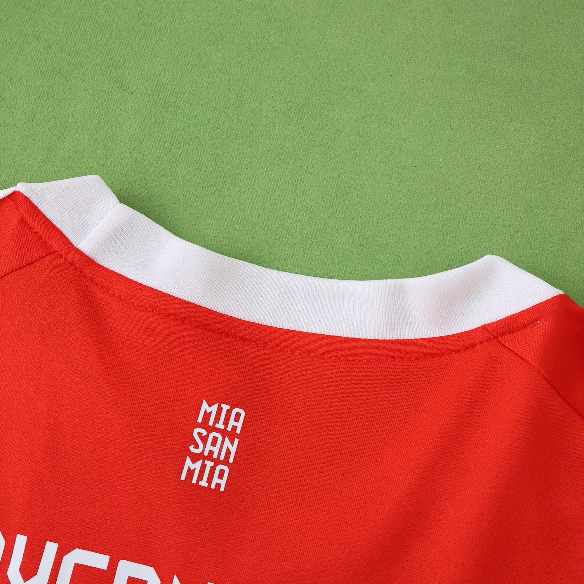 Camisola Principal Bayern Munique 25/26 - Versão feminina 7