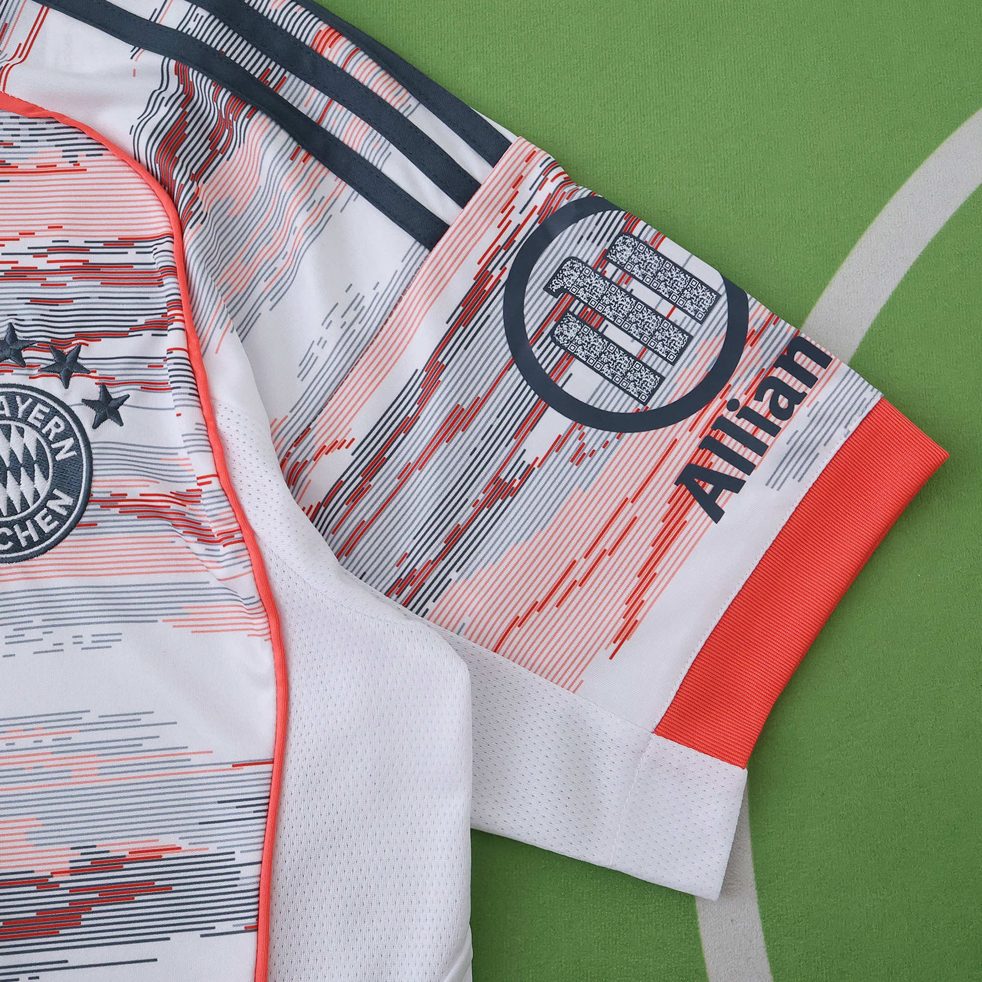 Camisola alternativa Bayern Munique 25/26 - Versão adepto 9