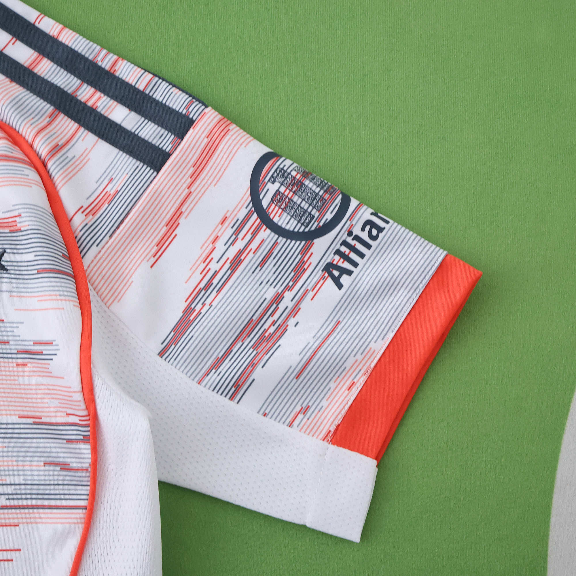 Criança - Camisola alternativa Bayern 25/26 8