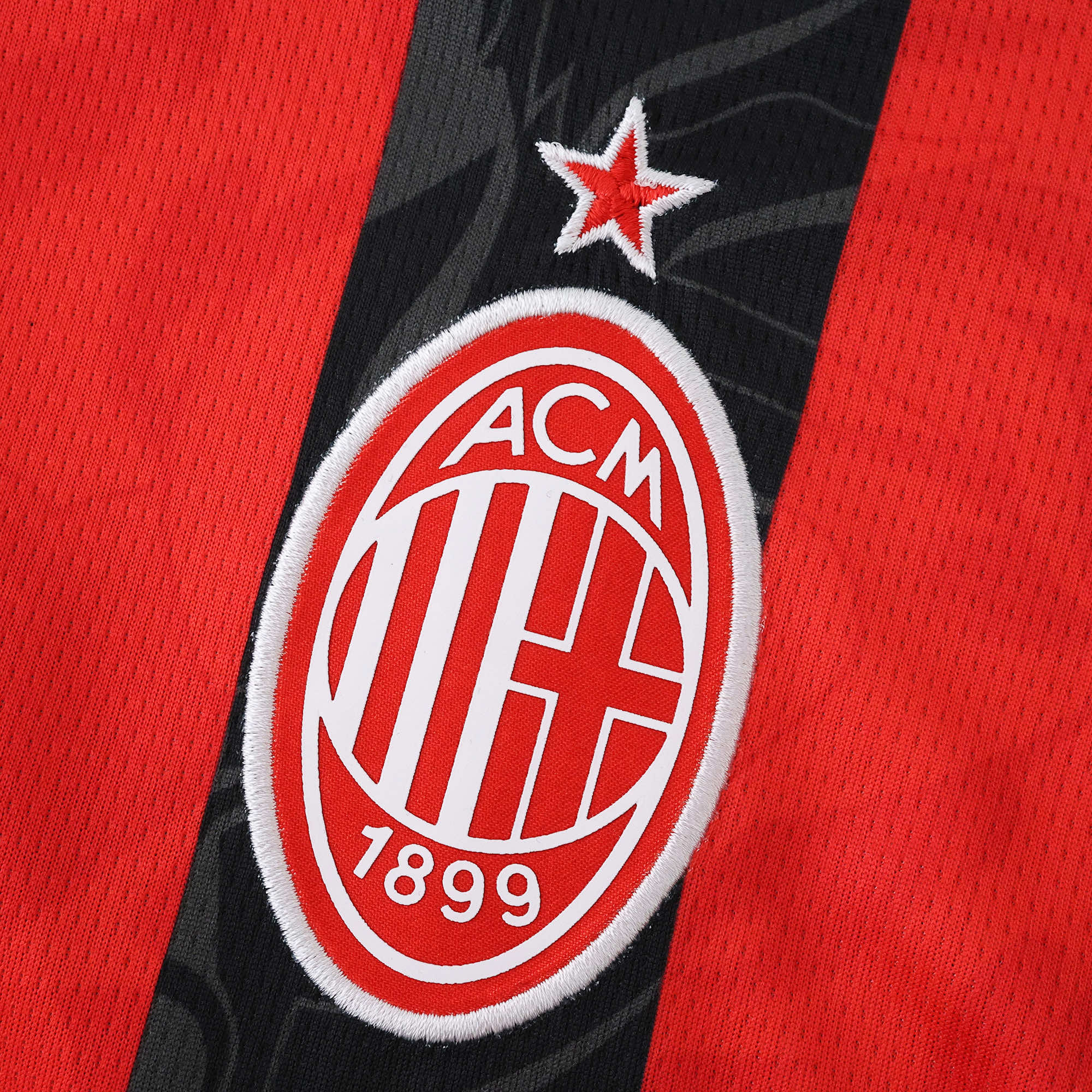 Camisola Principal AC Milan 25/26 - Versão adepto 3