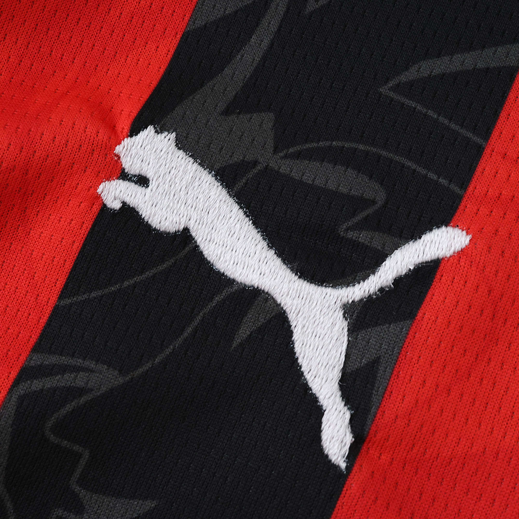 Camisola Principal AC Milan 25/26 - Manga comprida - Versão adepto 4