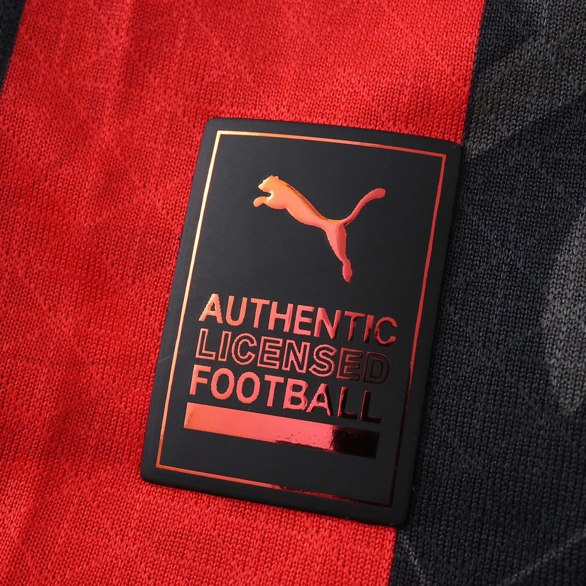 Camisola principal Ac Milan 25/26 - Versão Jogador 13