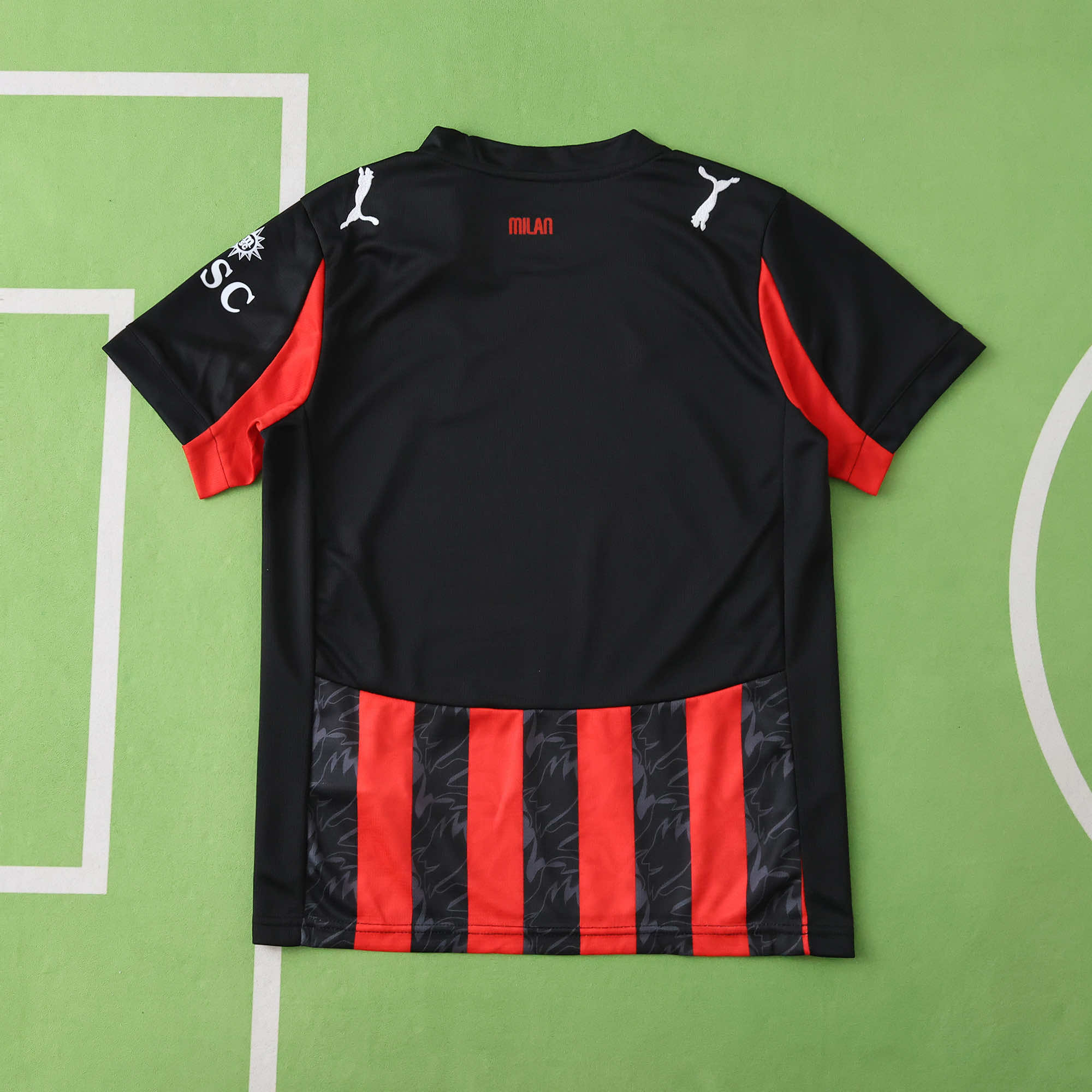 Kit Criança AC Milan principal 25/26 4