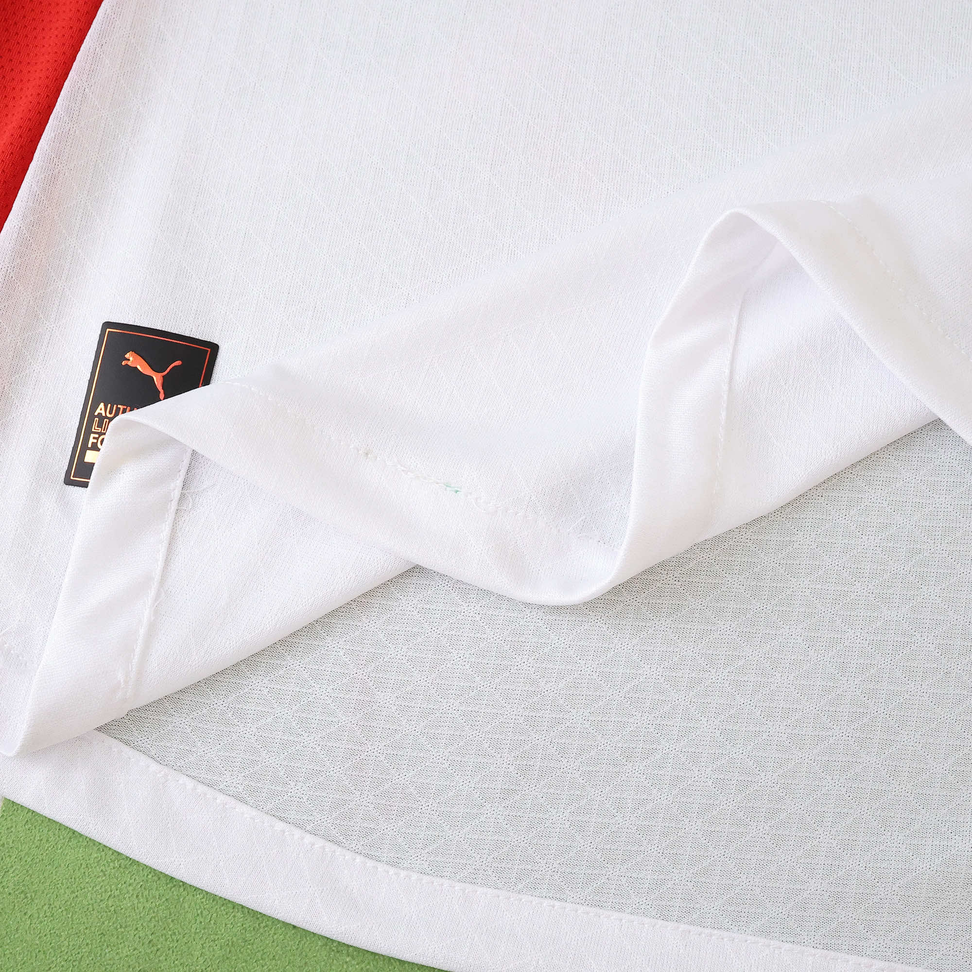 Camisola alternativa Ac Milan 25/26 - Versão Jogador 16