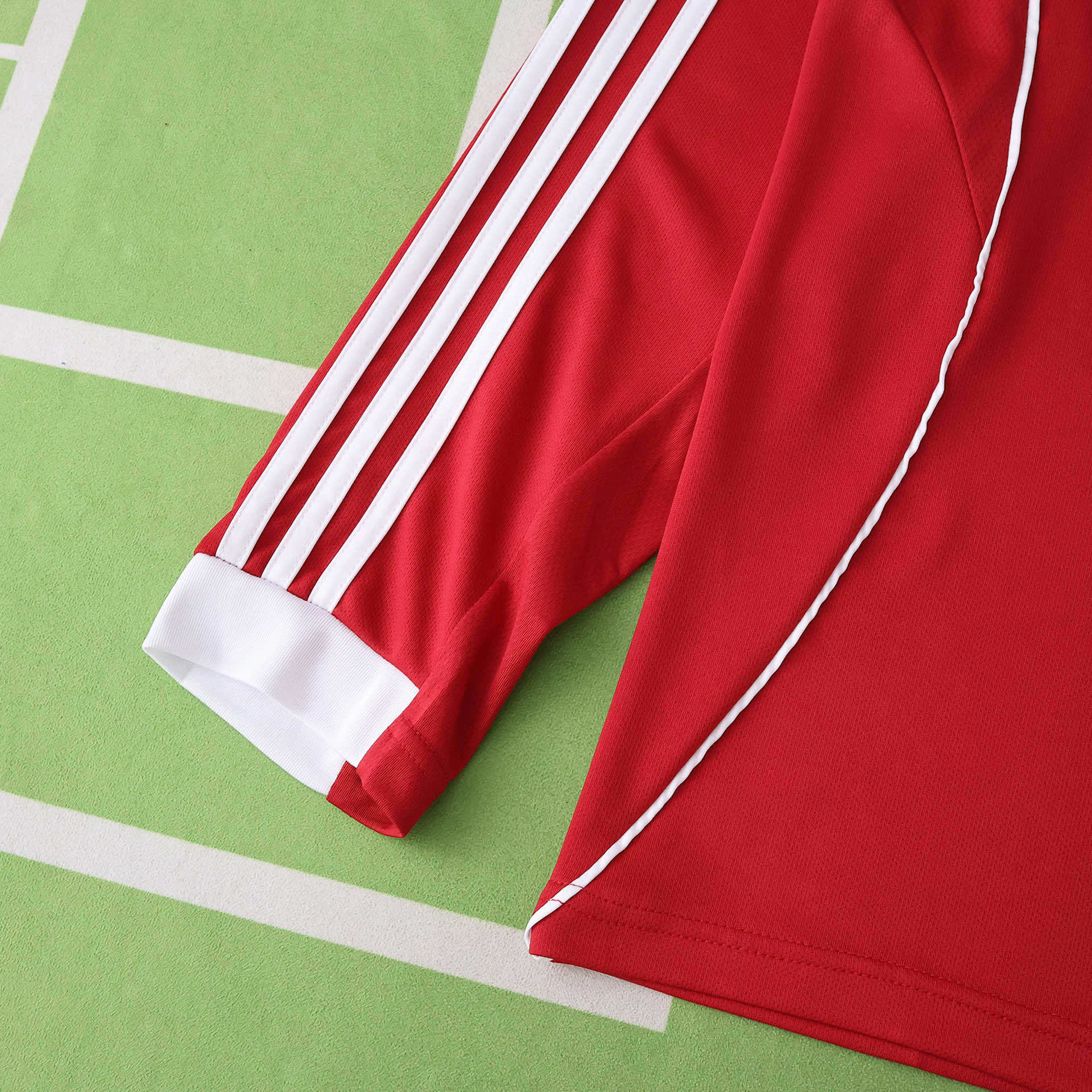 Camisola principal Liverpool 25/26 - Versão Adepto - Manga comprida 12