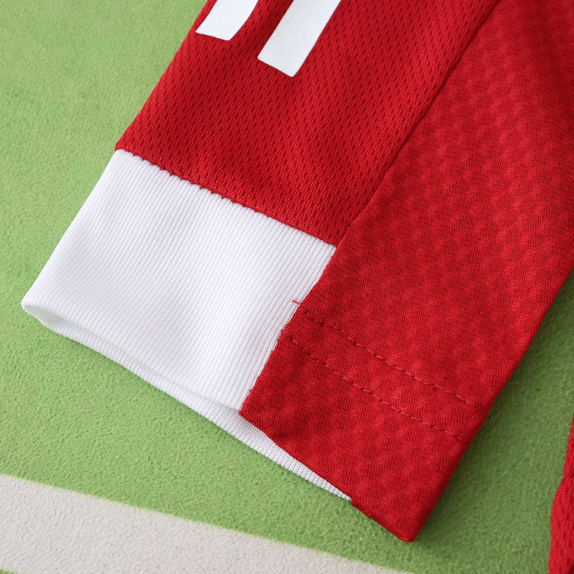 Camisola principal Liverpool 25/26 - Versão jogador - Manga comprida 12