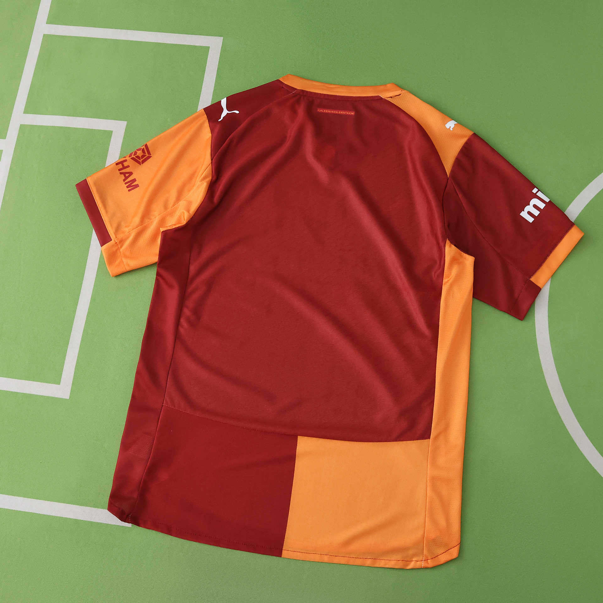 Camisola principal Galatasaray 25/26 - Versão jogador 2