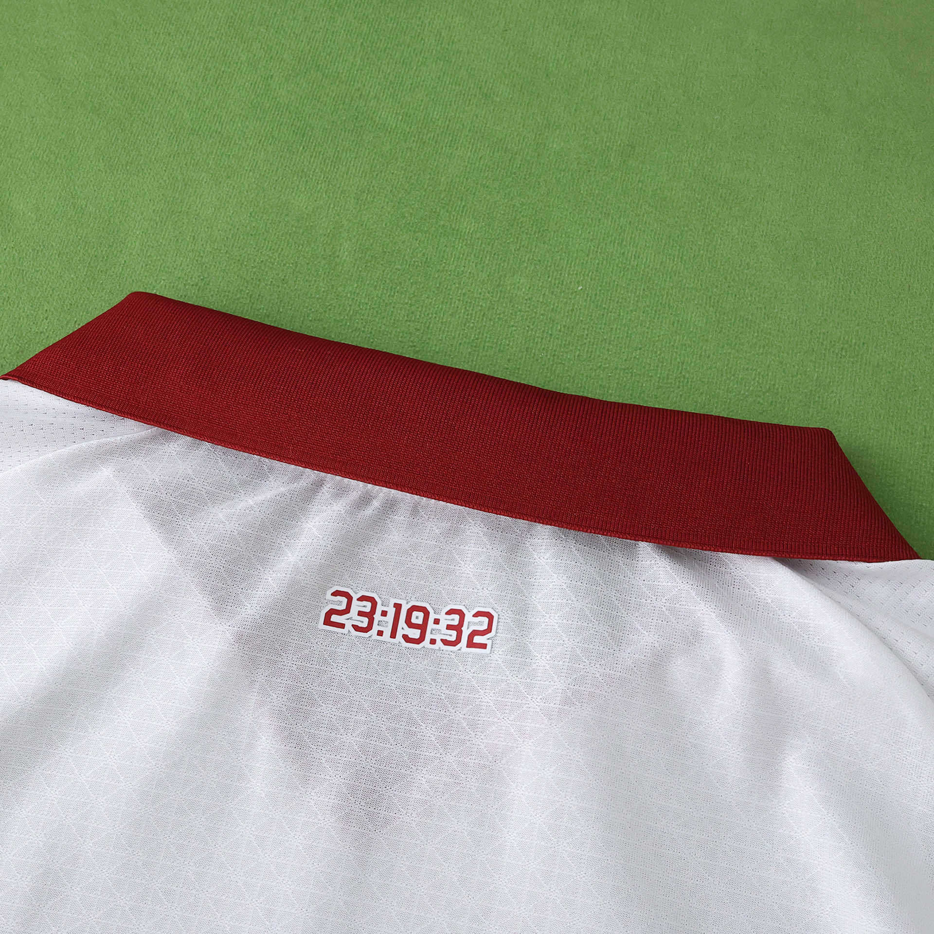 Camisola alternativa Galatasaray 25/26 - Versão jogador 17