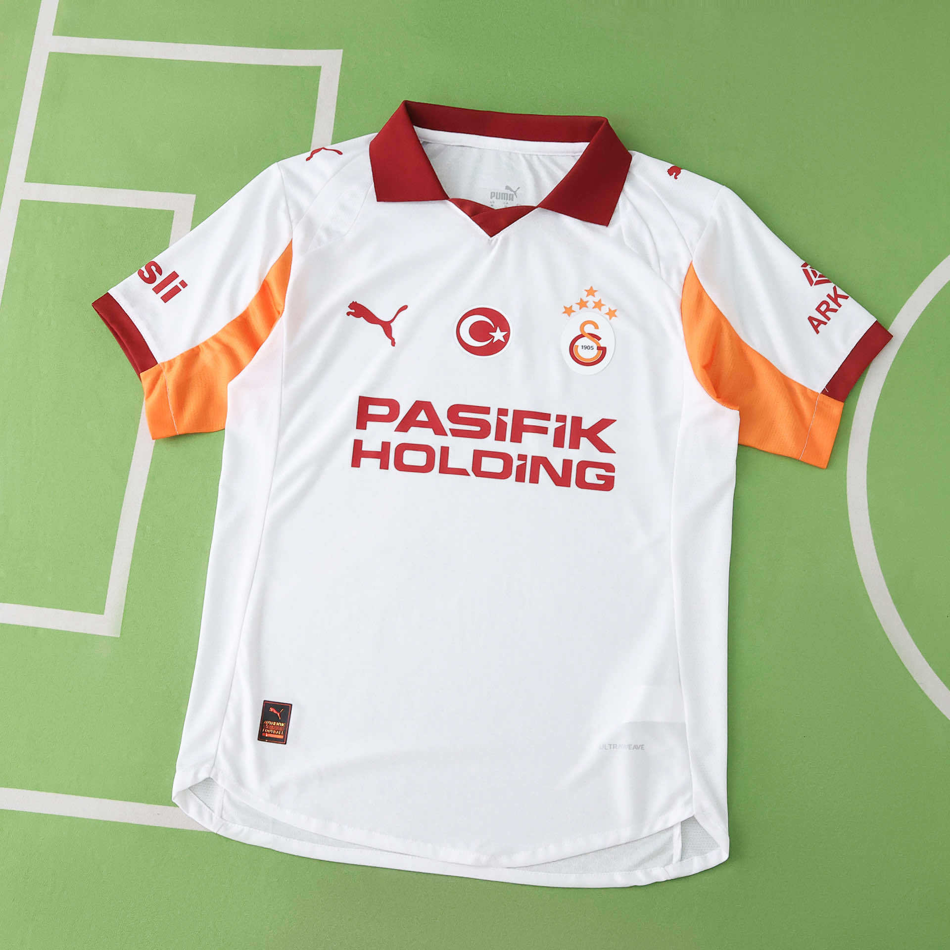 Camisola alternativa Galatasaray 25/26 - Versão jogador 1