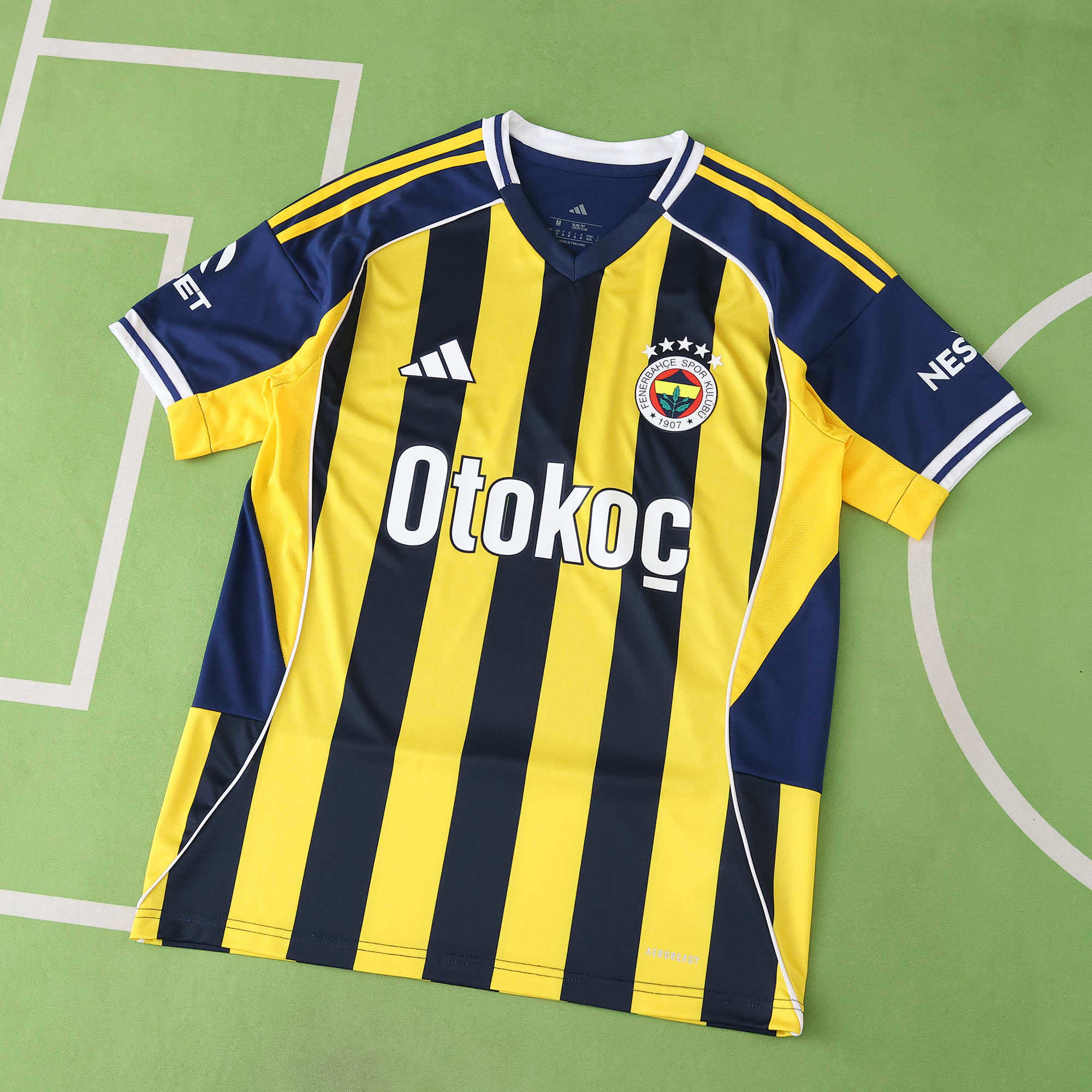Camisola principal Fenerbahce 25/26 - Versão adepto 1