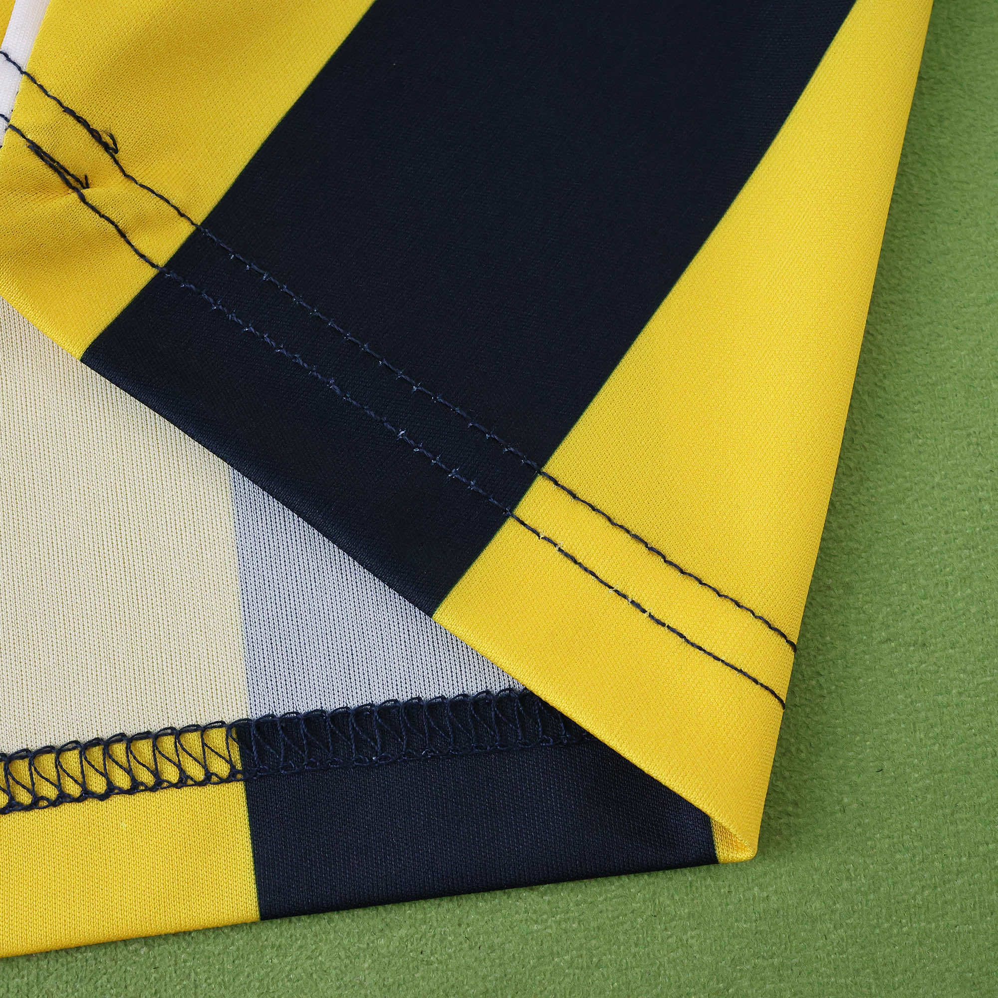 Camisola principal Fenerbahce 25/26 - Versão adepto 14