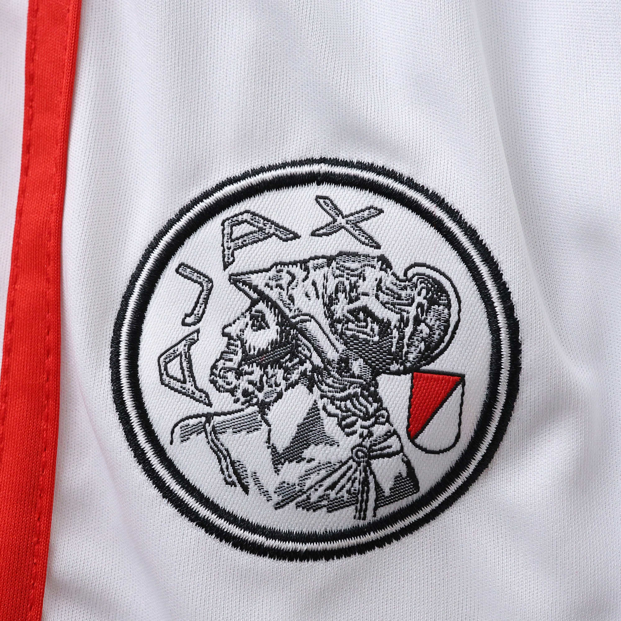 Kit Criança Ajax principal 25/26 22