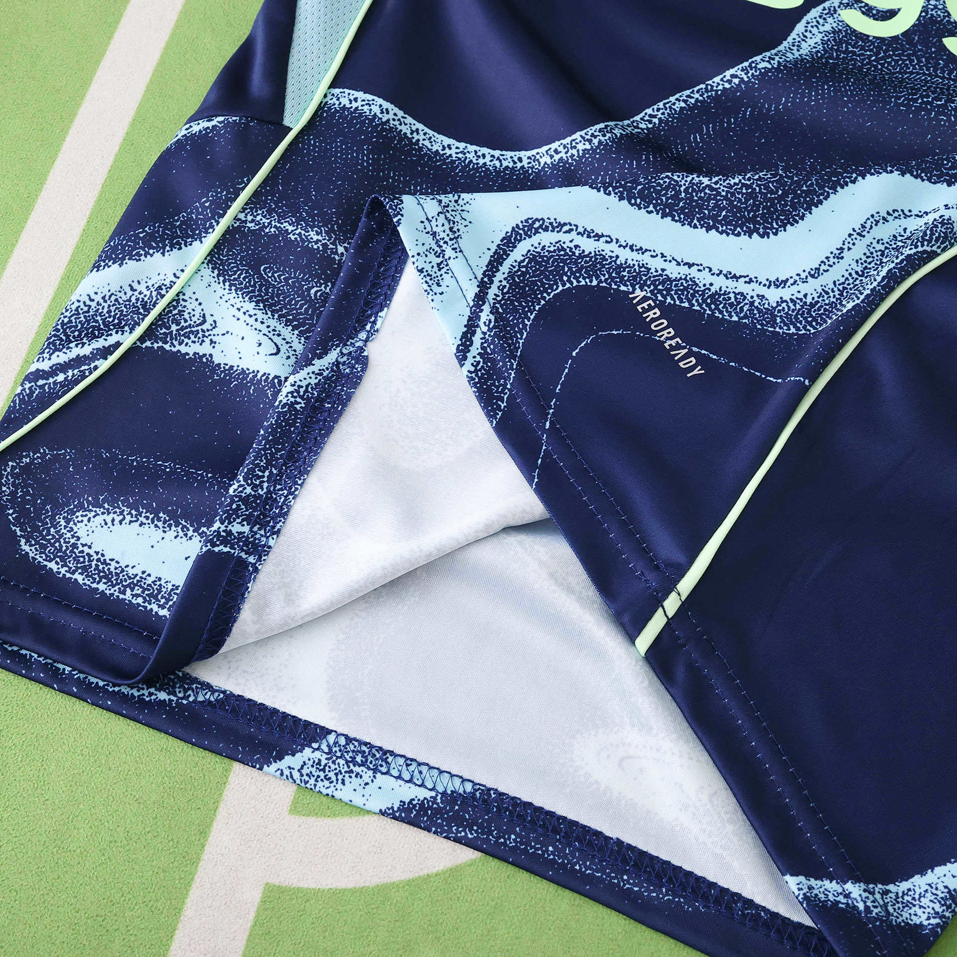 Kit Criança Ajax alternativo 25/26 13