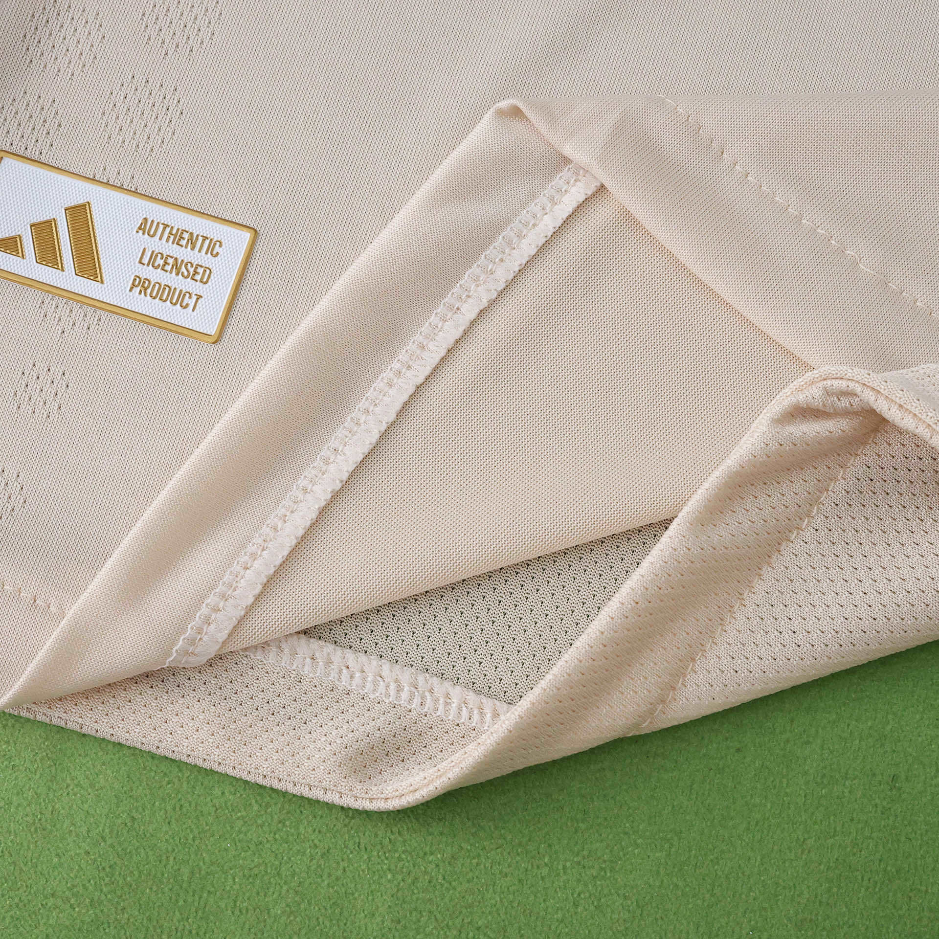 3ª Camisola Ajax 25/26 - Versão jogador 16