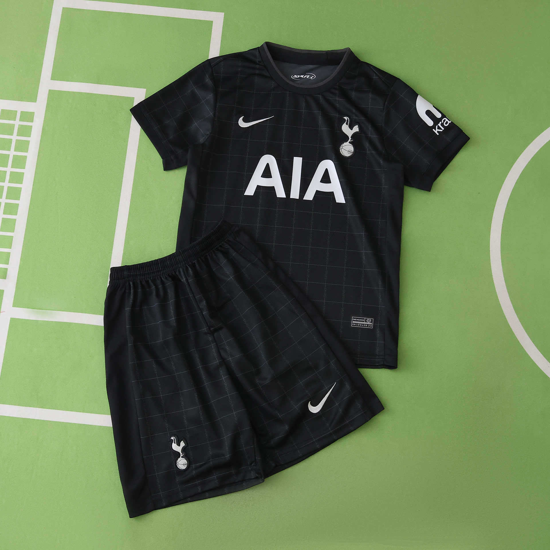 Kit Criança Tottenham alternativo 25/26 1