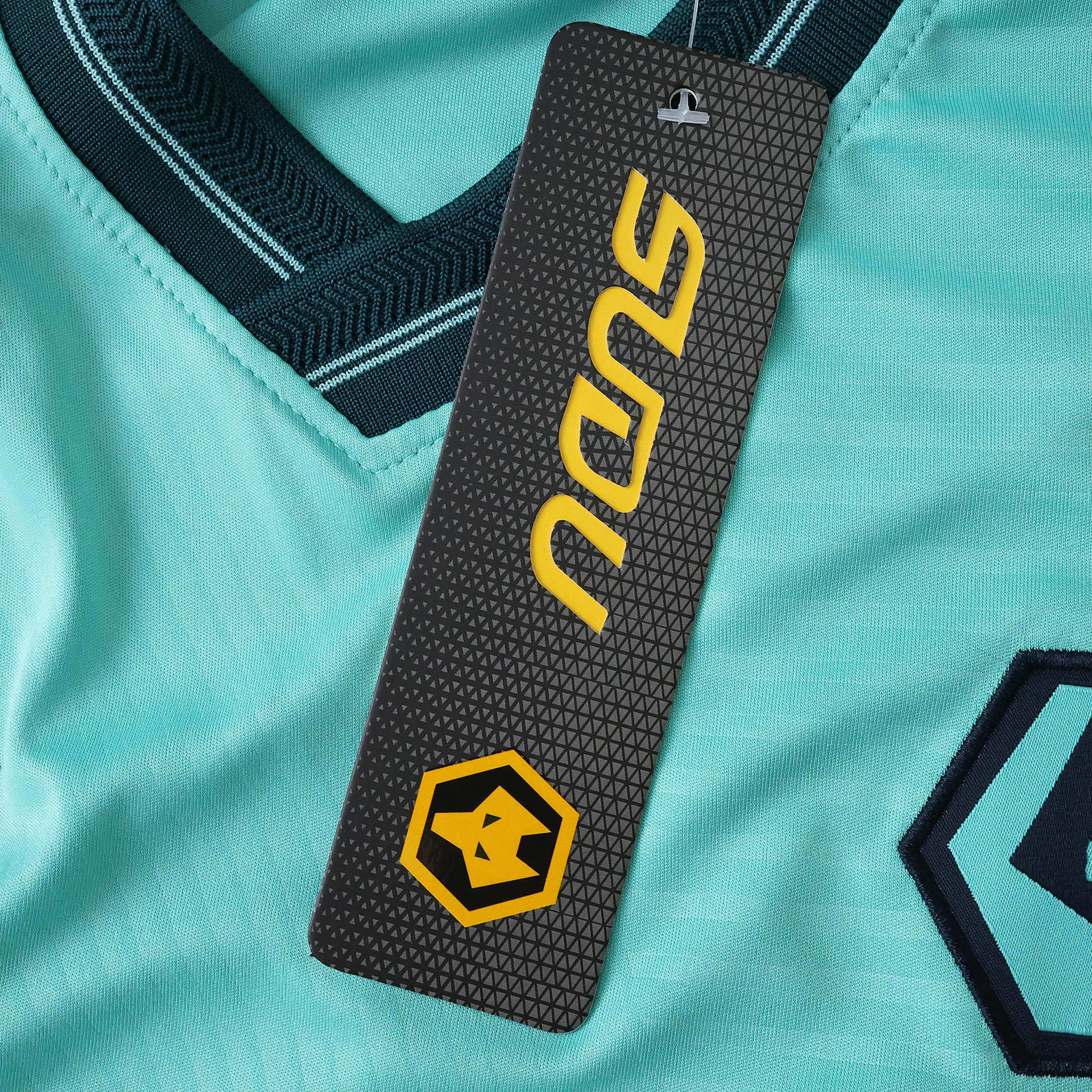 Camisola alternativa Wolverhampton 25/26 Versão adepto 6