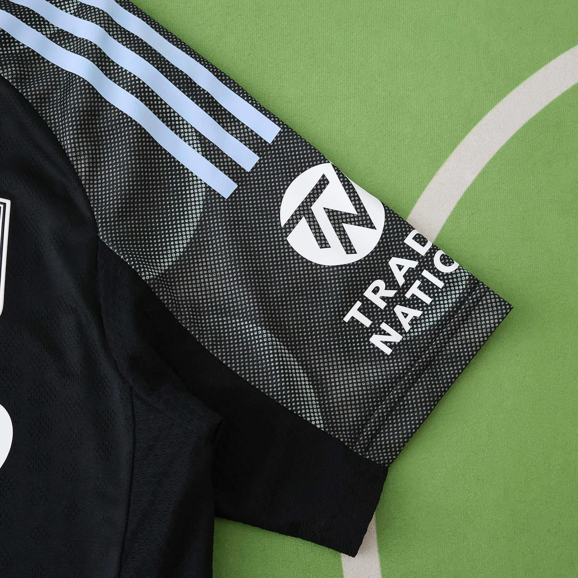 Camisola alternativa Aston Villa 25/26 - Versão jogador 8