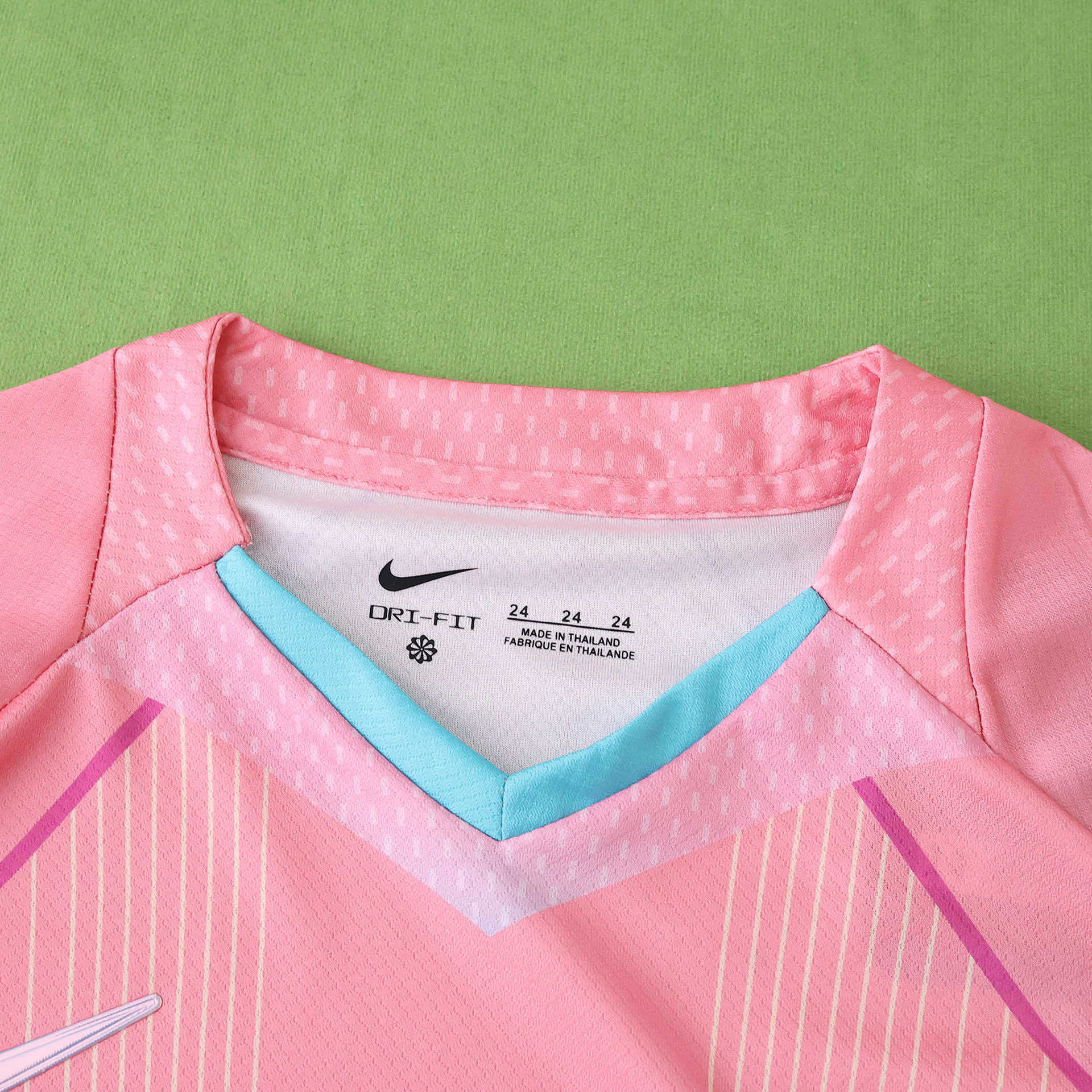 Kit Criança Barcelona Rosa 25/26 9