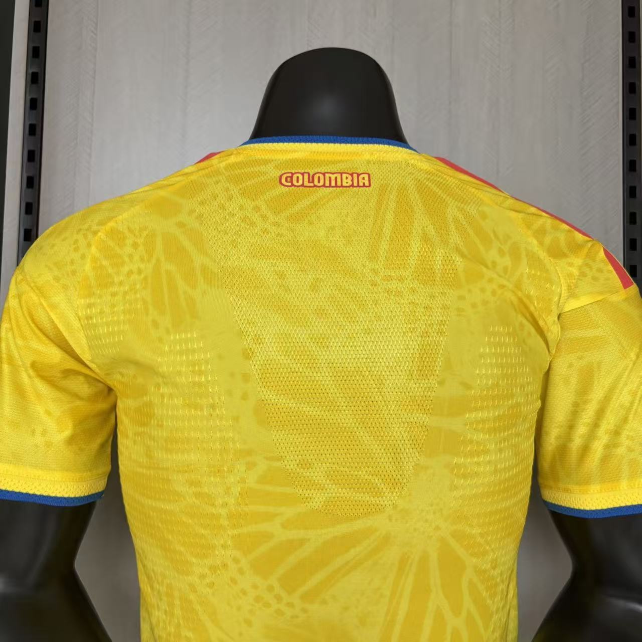Camisola Principal Colombia Mundial 2026 - Versão Jogador 8