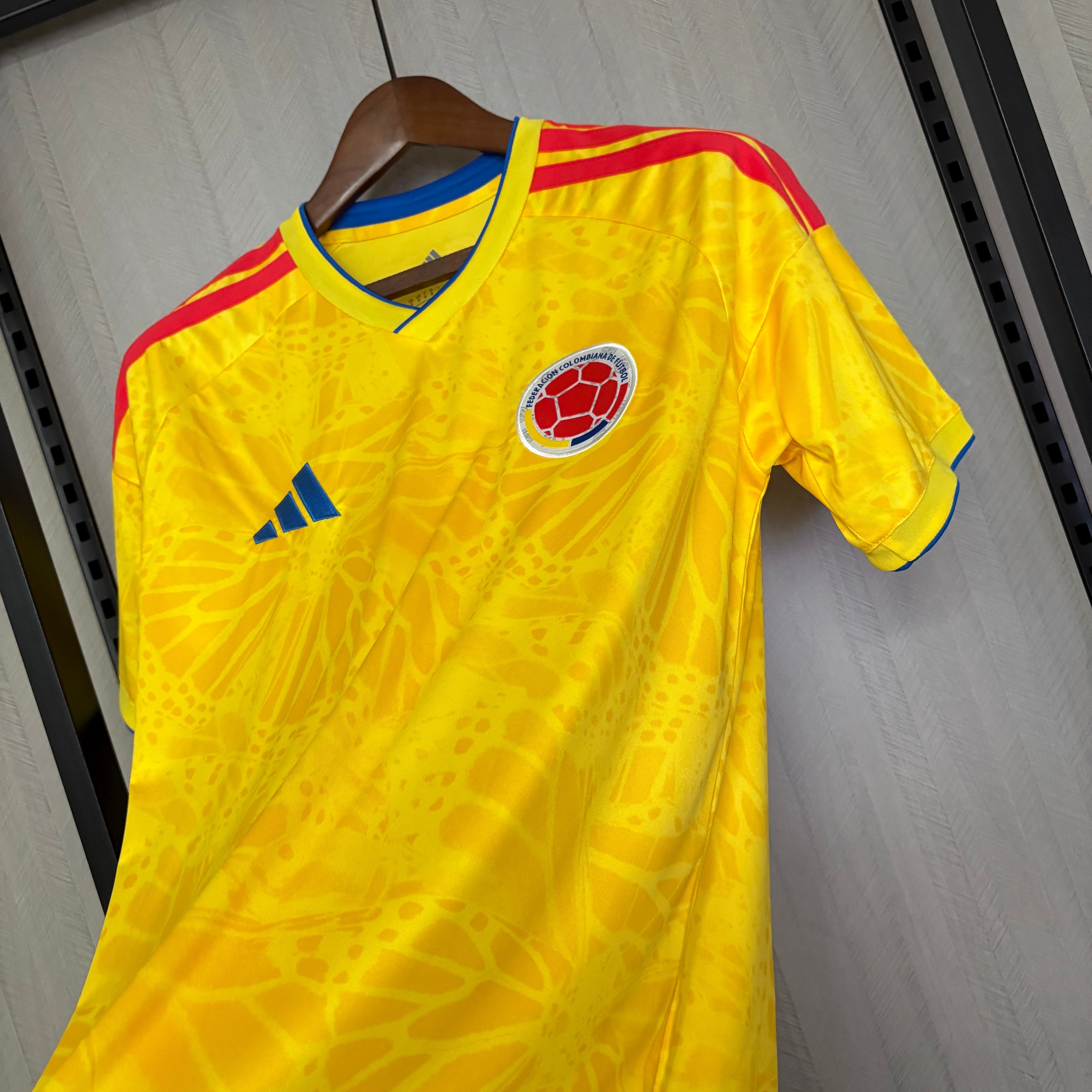 Camisola Principal Colômbia Mundial 2026 - Versão adepto 7