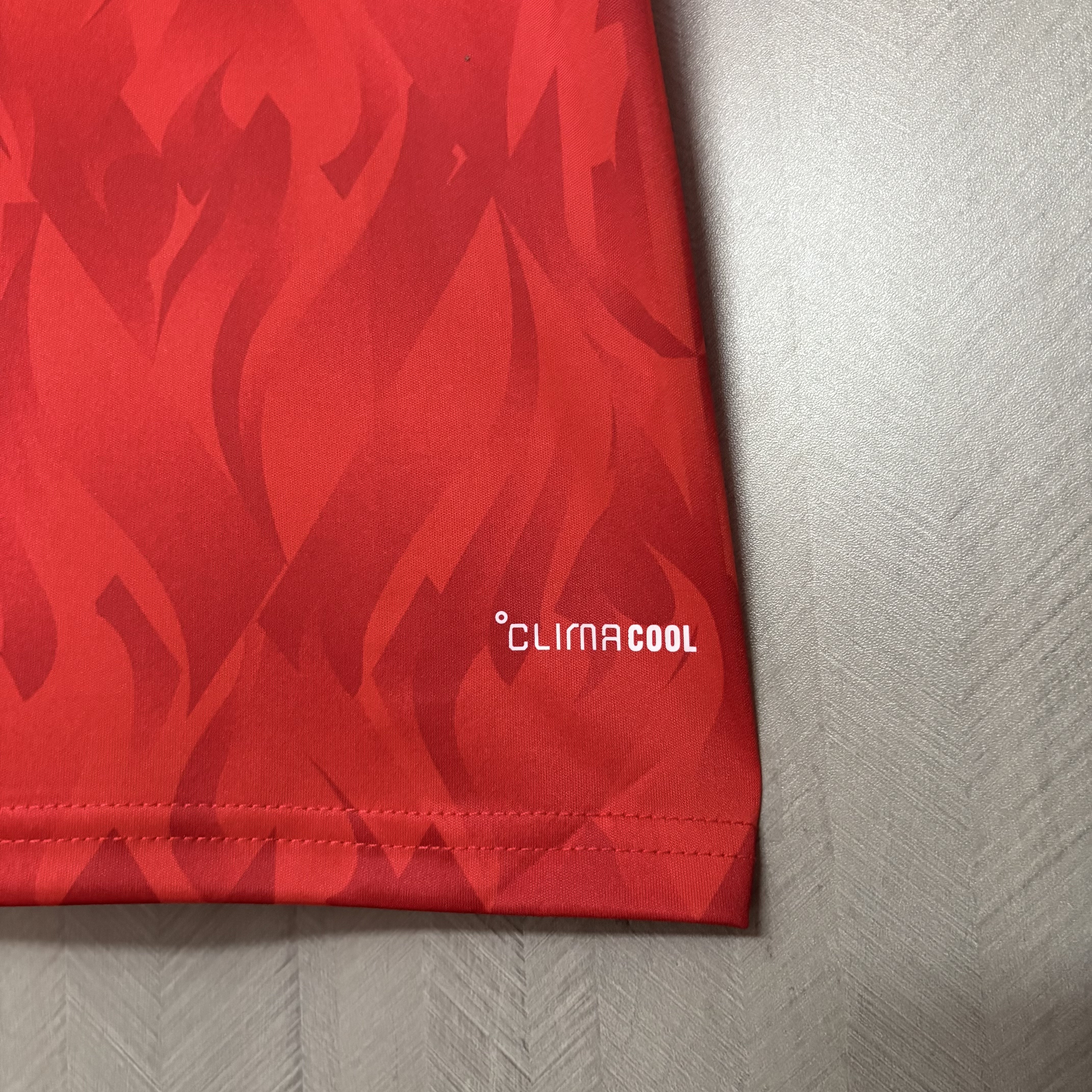 Camisola Principal Bélgica Mundial 2026 - Versão adepto 9