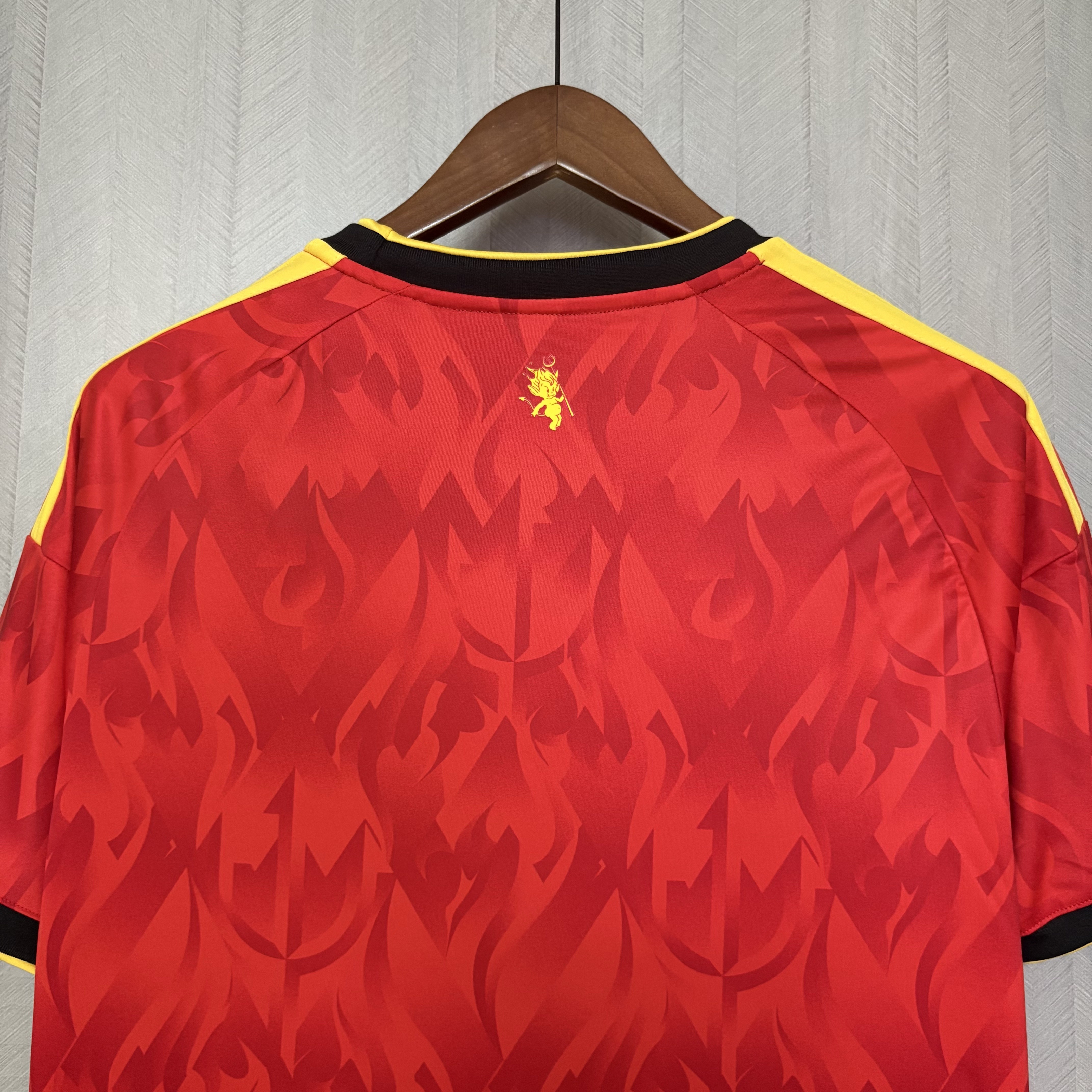 Camisola Principal Bélgica Mundial 2026 - Versão adepto 8