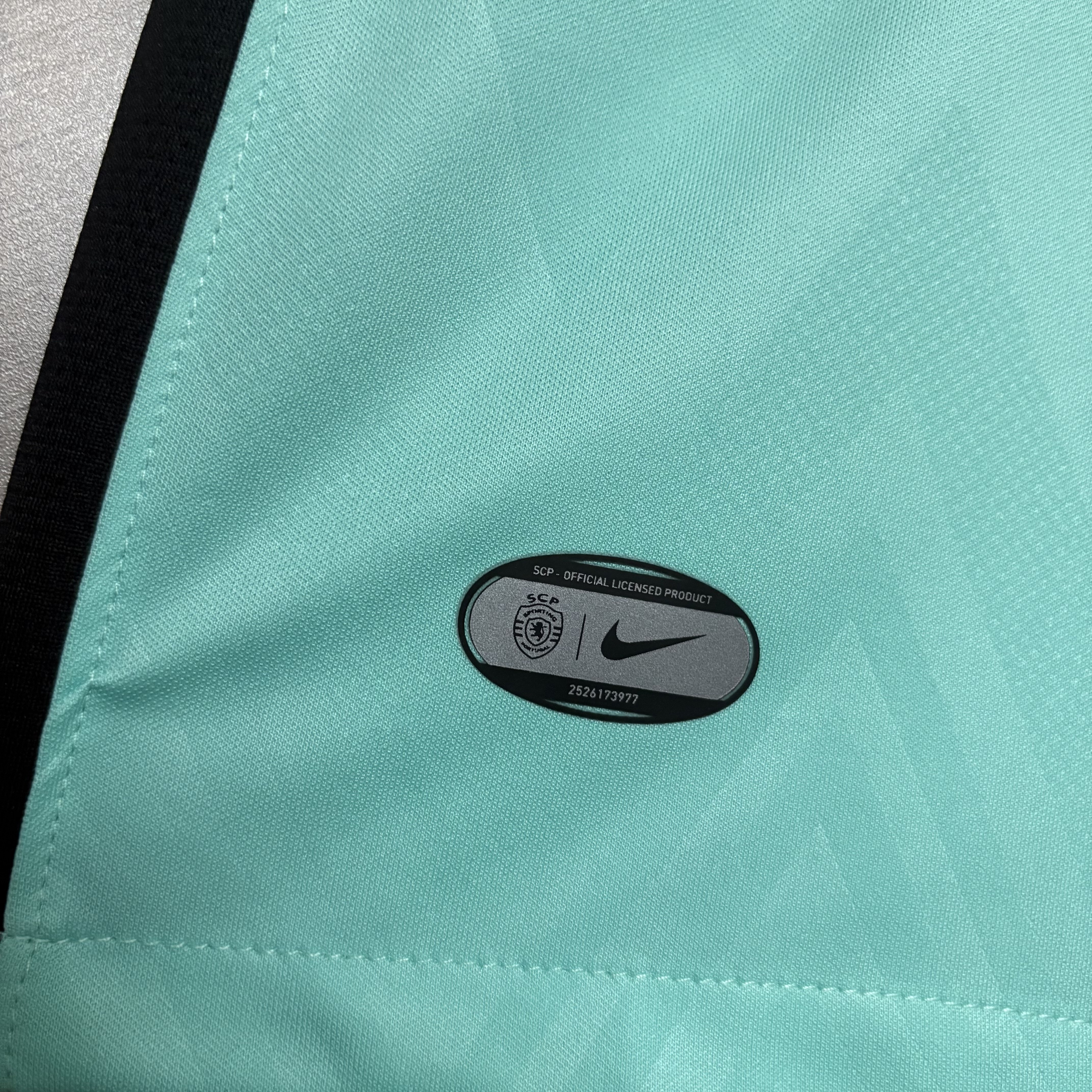 3ª Camisola Sporting CP 25/26  - Versão adepto 9