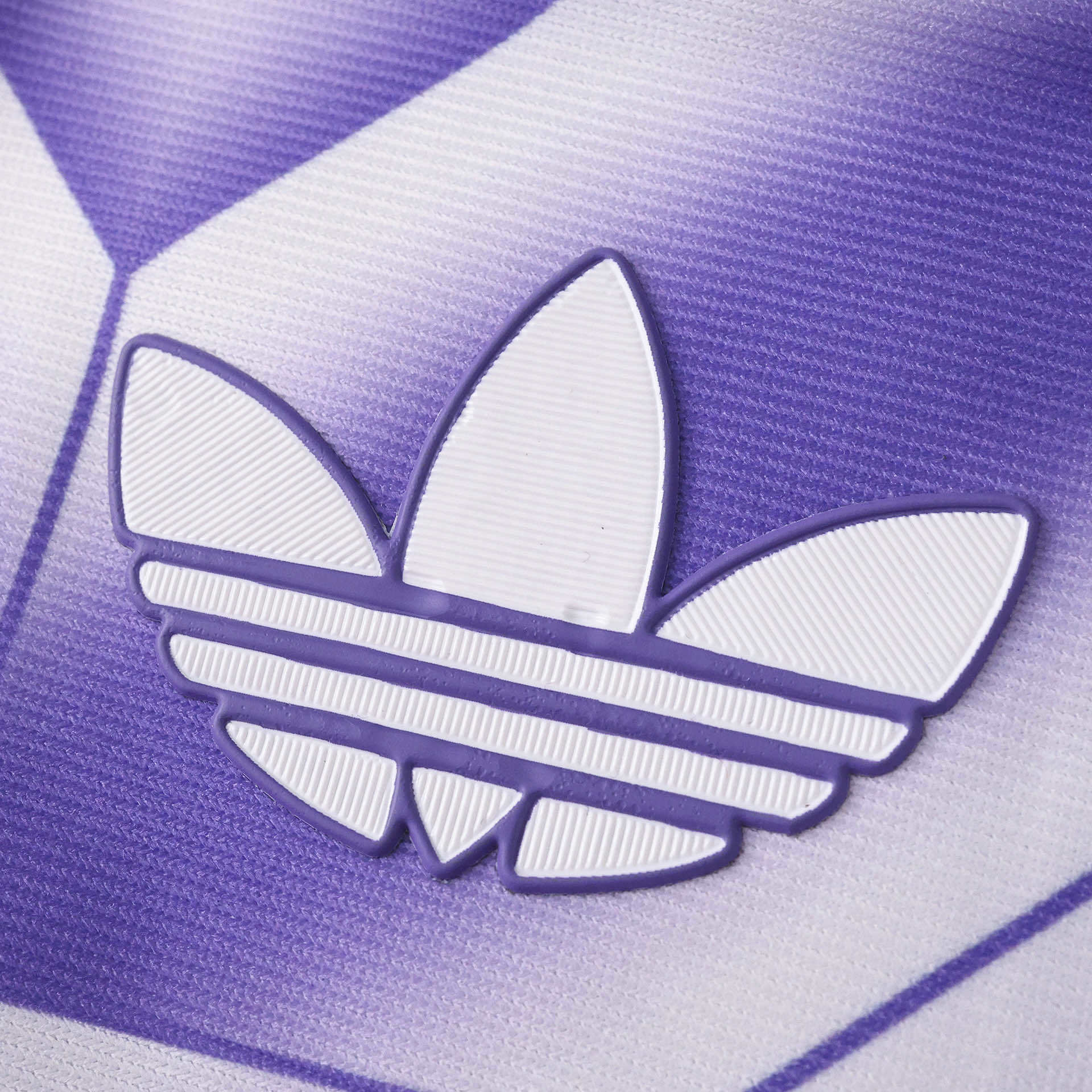 Camisola Roxa Real Madrid 2025/2026 - Versão jogador 4