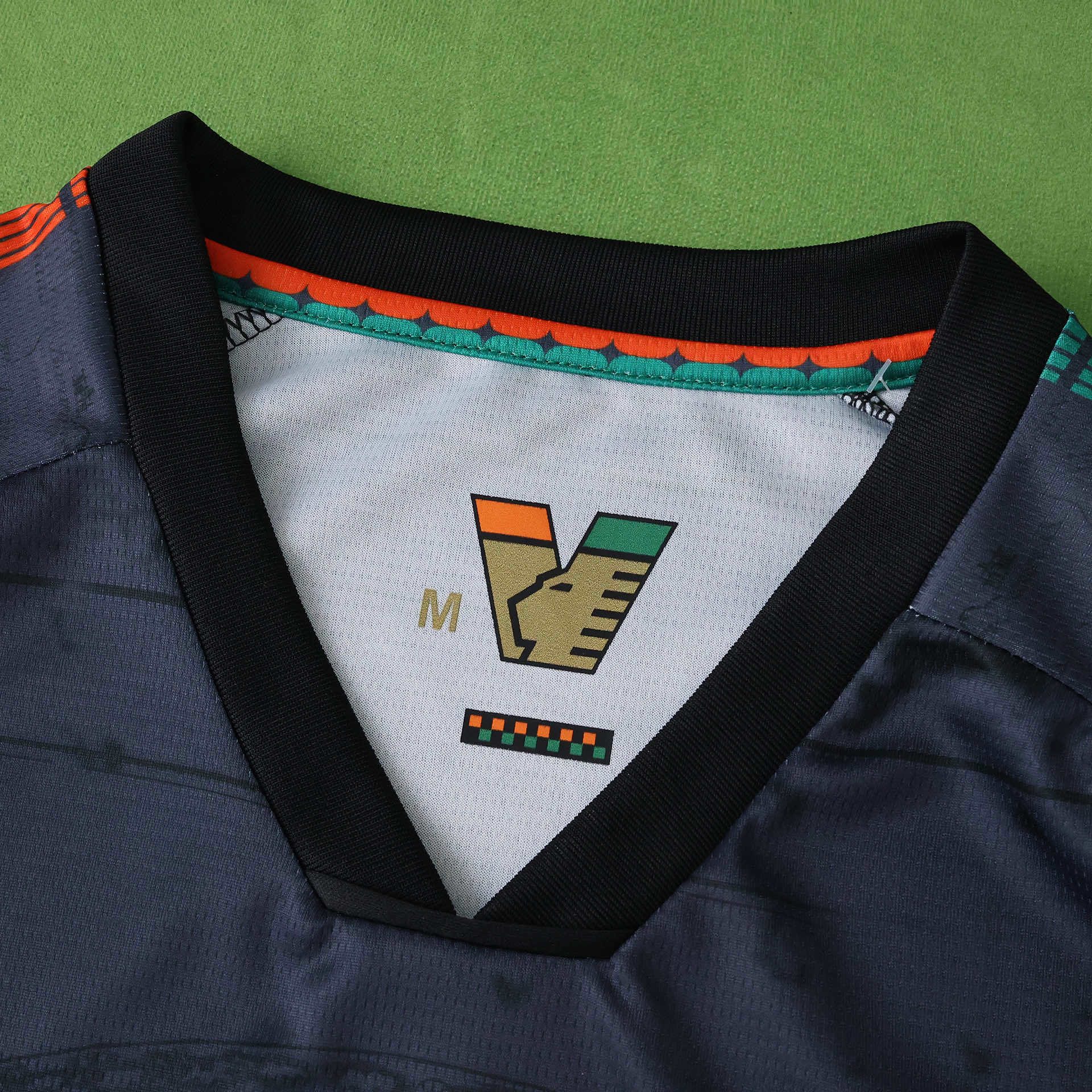 Camisola principal Venezia 25/26 - Versão adepto 5