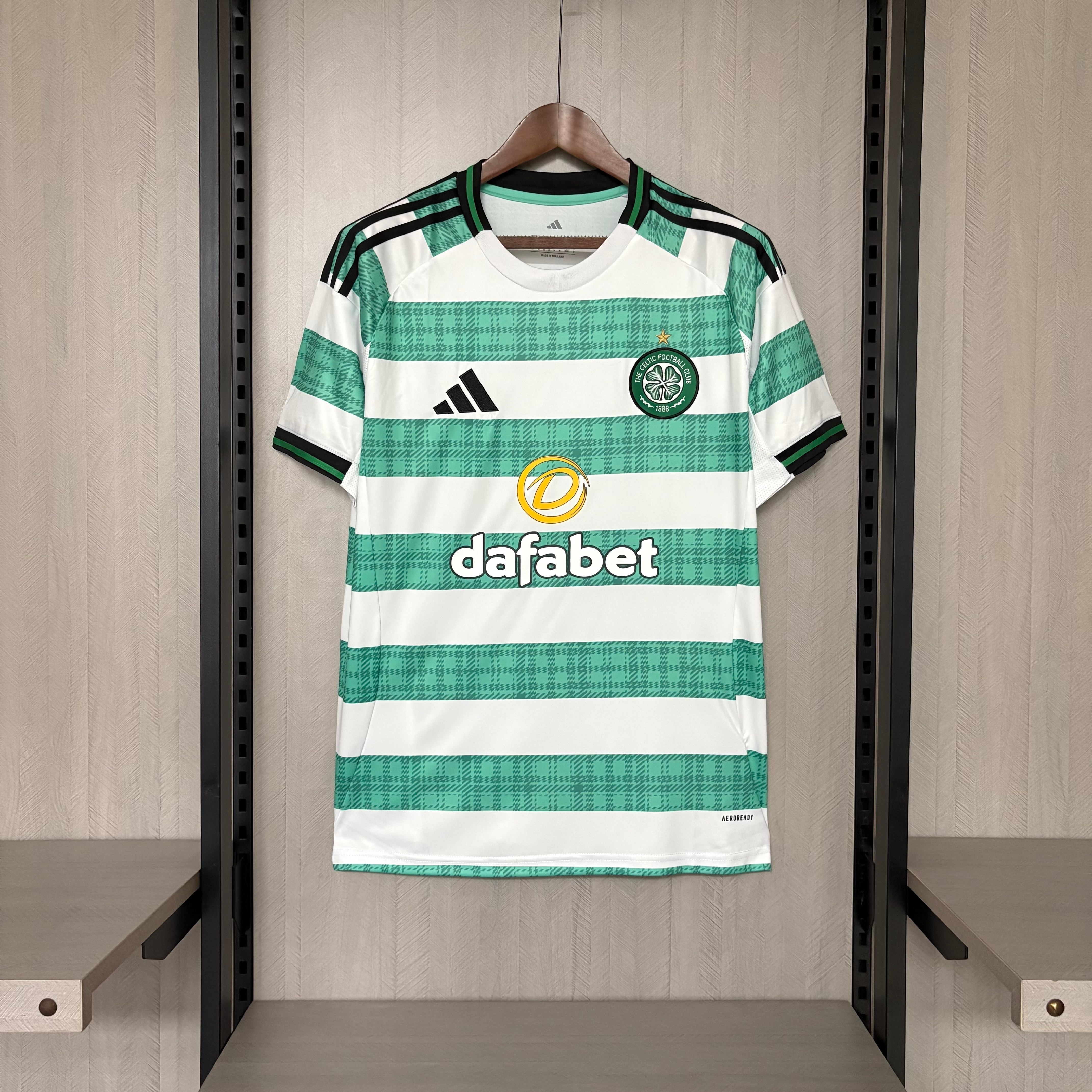 Camisola principal Celtic 25/26 - Versão adepto 1