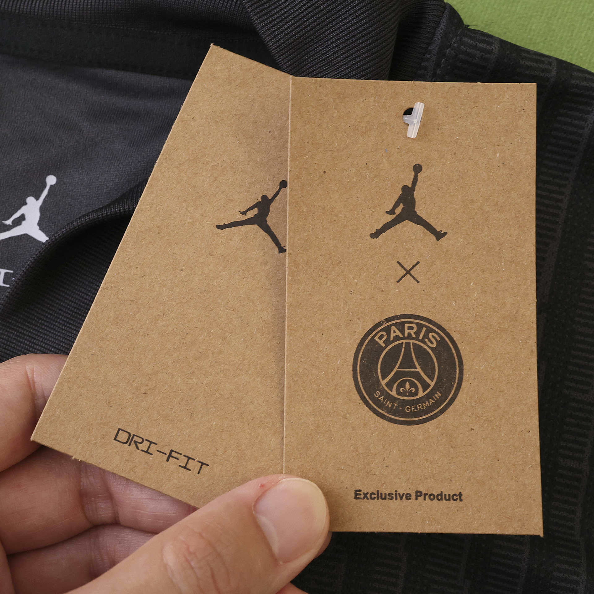 4ª Camisola PSG 25/26 Versão Adepto 8