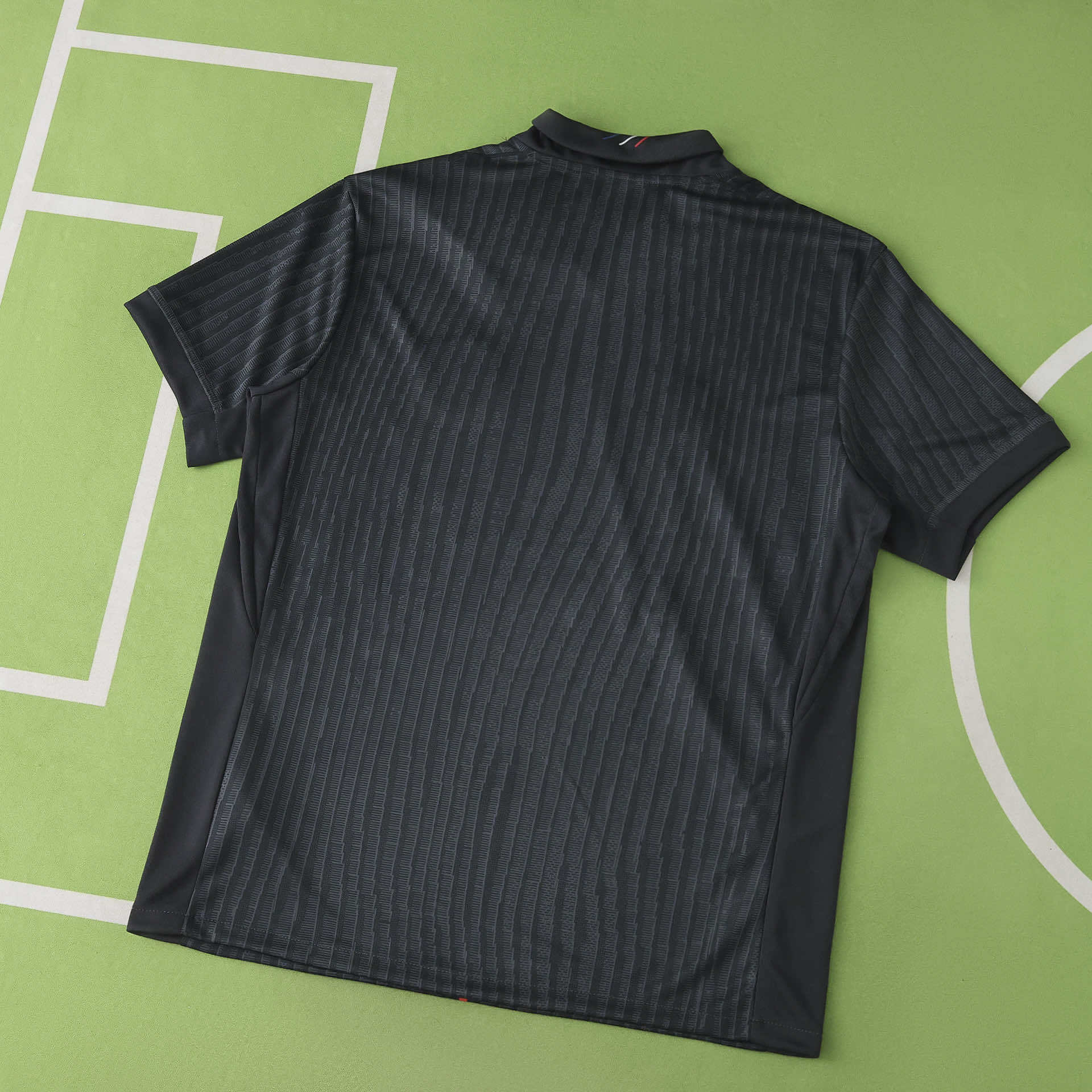 4ª Camisola PSG 25/26 Versão Adepto 2