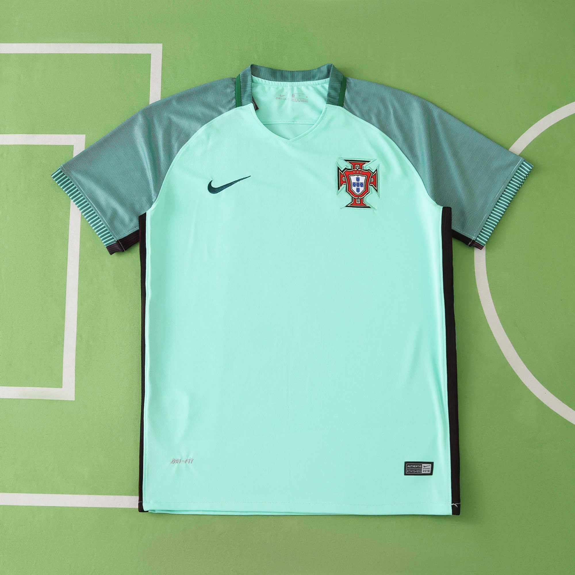 Camisola alternativa Portugal 2016 - Versão adepto 1