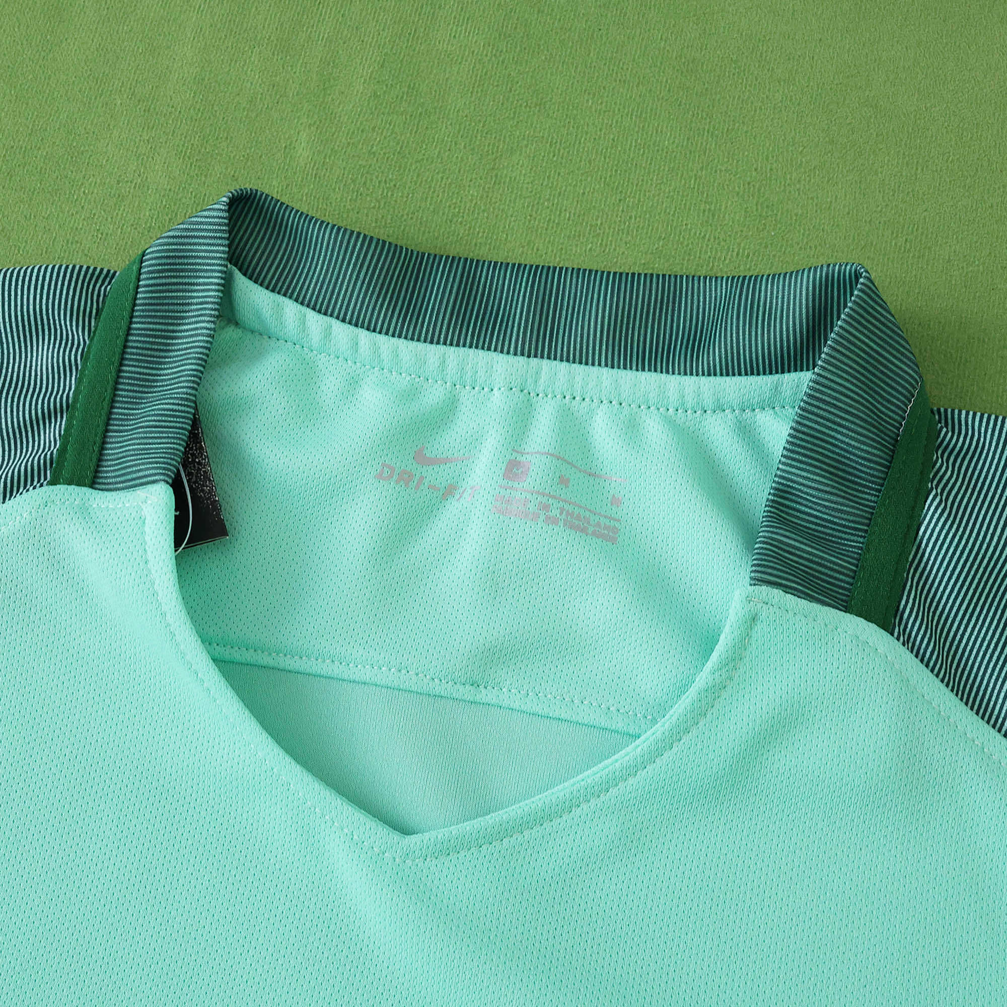 Camisola alternativa Portugal 2016 - Versão adepto 5