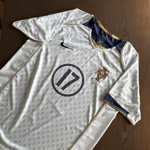 Camisola alternativa Portugal Euro 2004 - C.Ronaldo 17 - Versão adepto