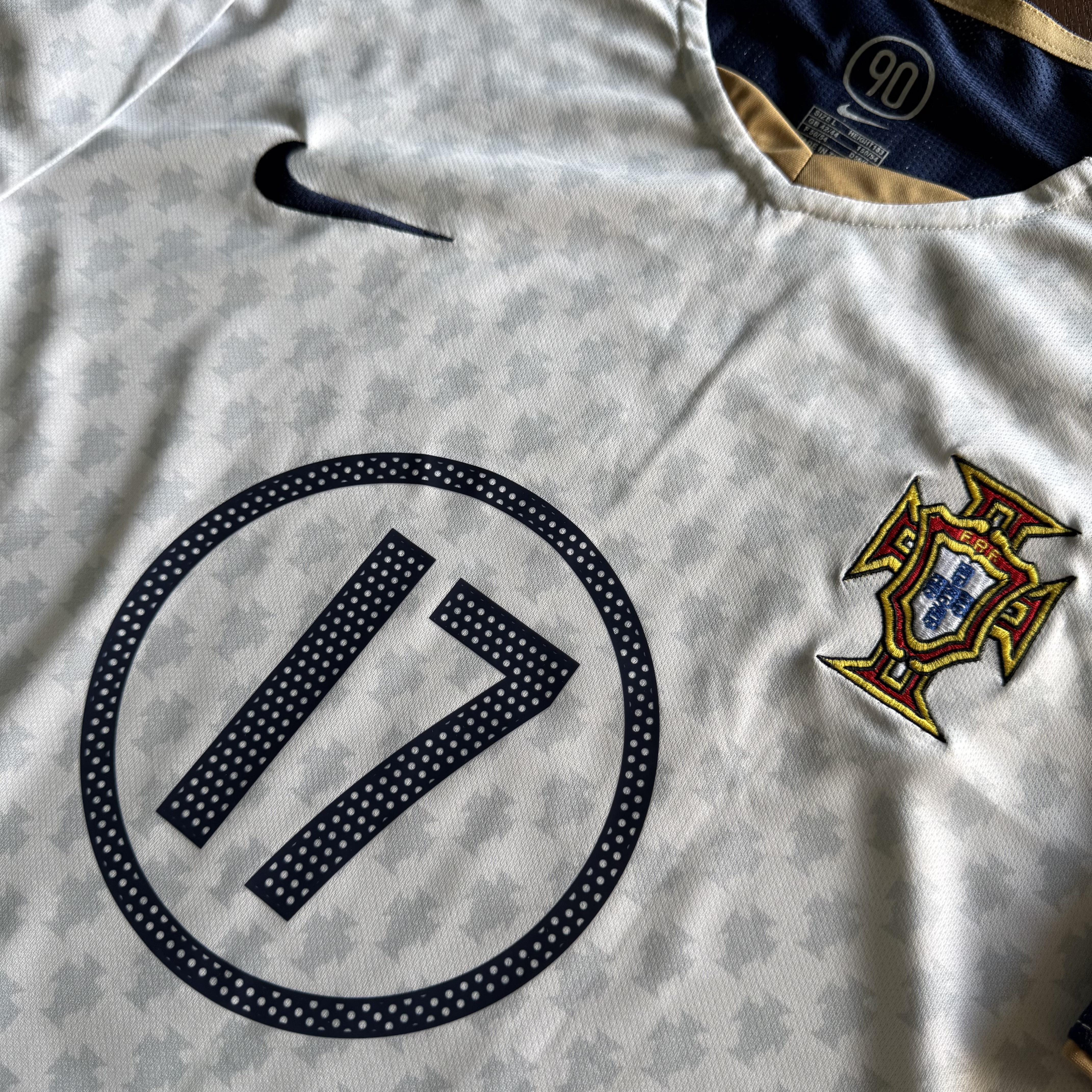 Camisola alternativa Portugal Euro 2004 - C.Ronaldo 17 - Versão adepto 6