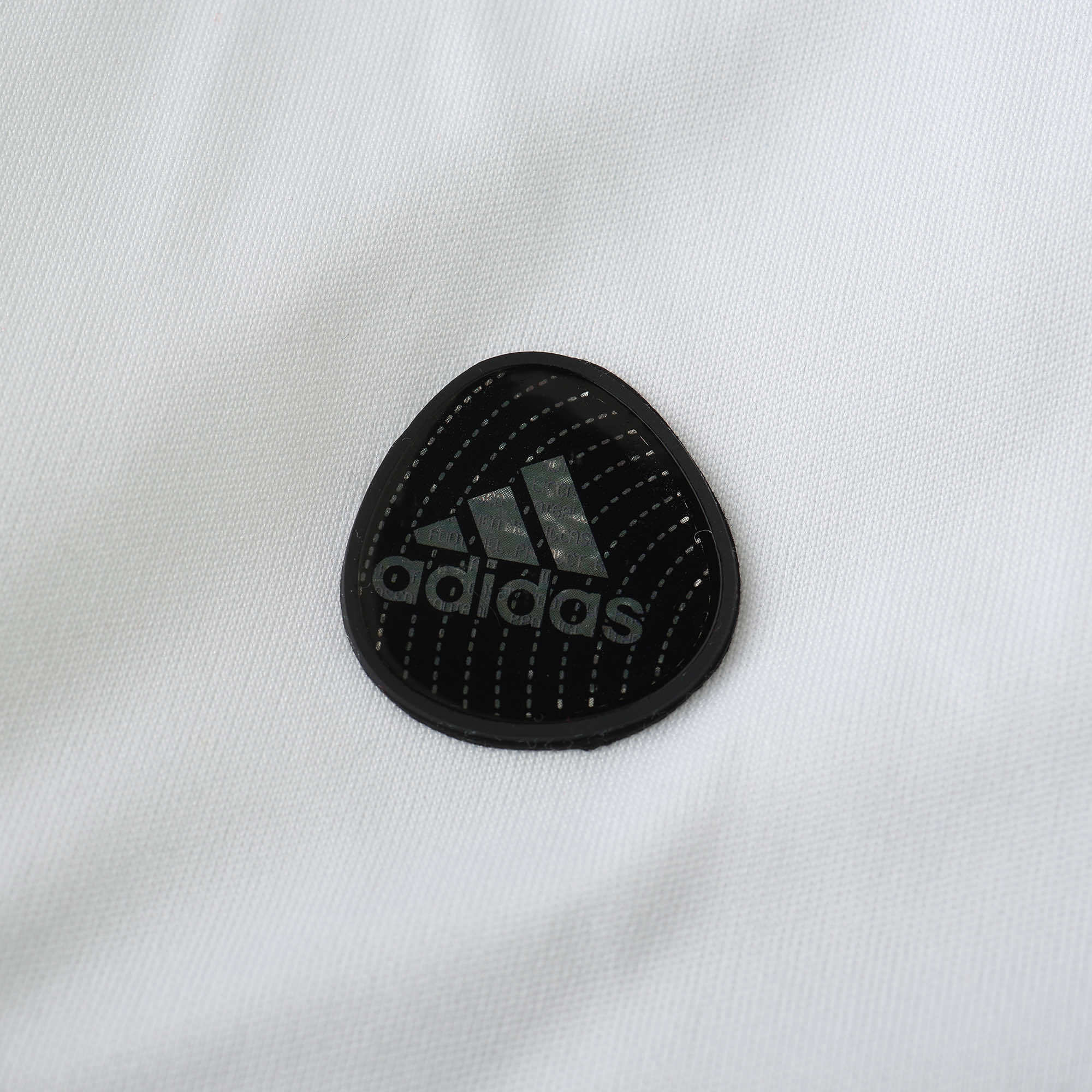 Camisola principal Real Madrid 2011/2012 - Ronaldo 7 - Versão adepto 15