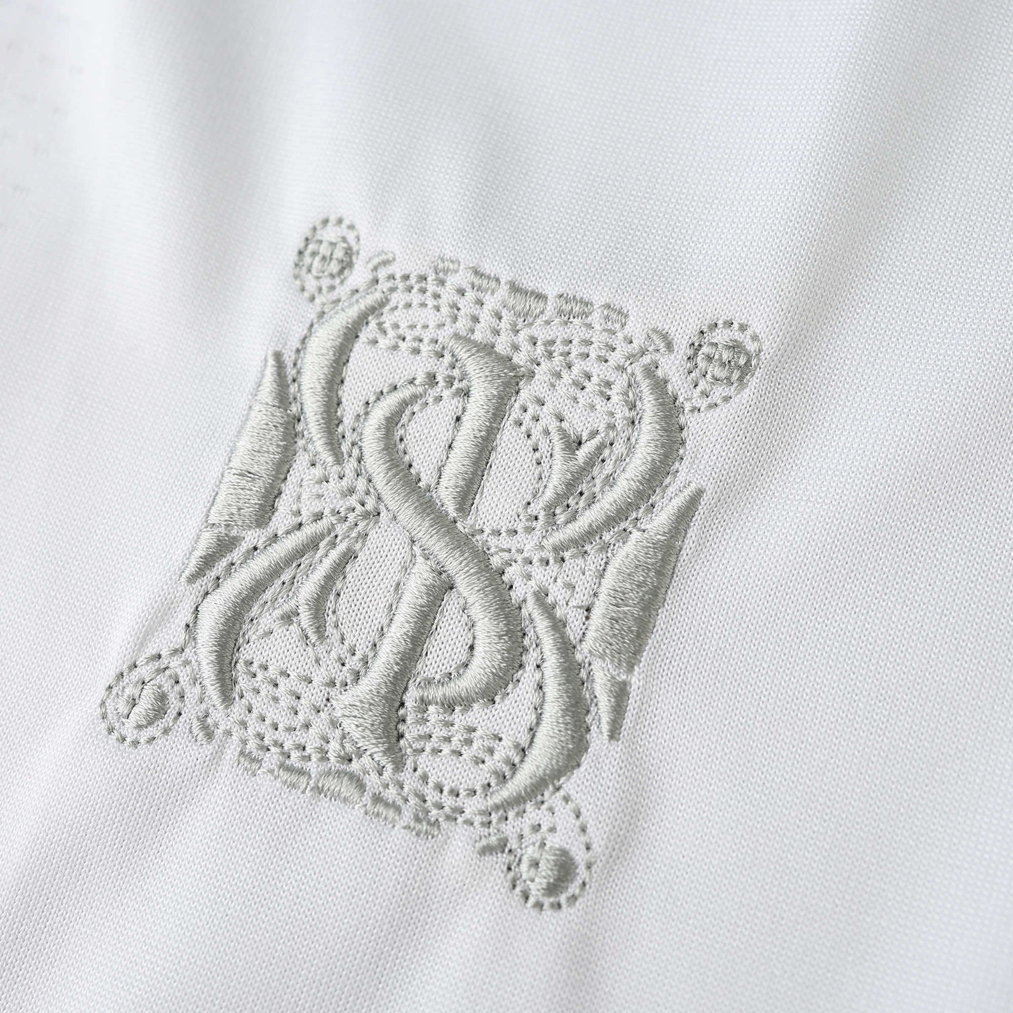 Camisola principal Real Madrid 2009/2010 - Ronaldo 9 - Versão adepto 7