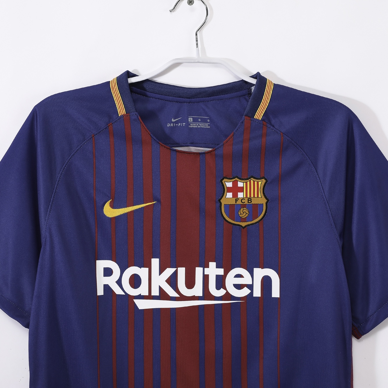 Camisola principal Barcelona 2017/2018 - A.Iniesta 8 - Versão adepto 5