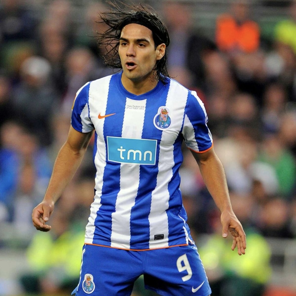 Camisola principal FC Porto 2010/11 - Falcao 9 - Versão adepto 2