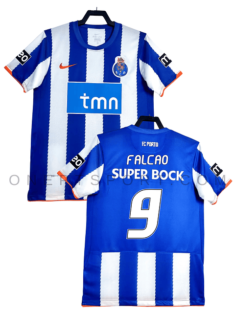Camisola principal FC Porto 2010/11 - Falcao 9 - Versão adepto