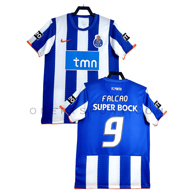 Camisola principal FC Porto 2010/11 - Falcao 9 - Versão adepto