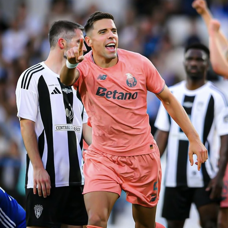 Camisola alternativa FC Porto 25/26 - Bednarek 5 - Versão adepto 2