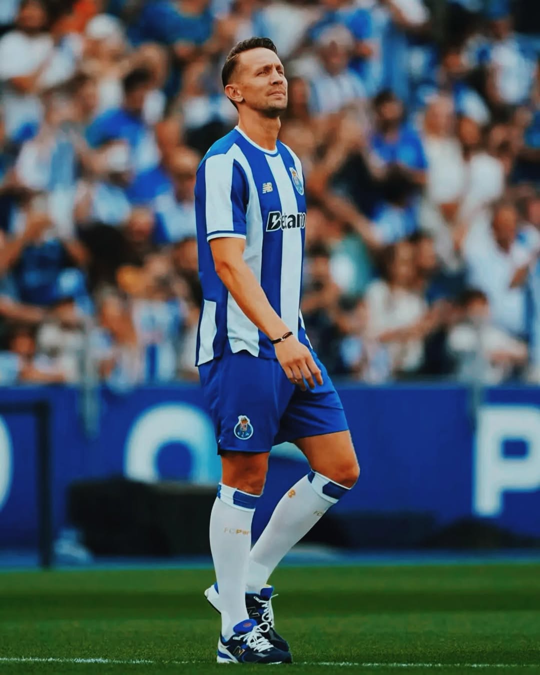 Camisola principal FC Porto 25/26 - De Jong 26 - Versão adepto 2