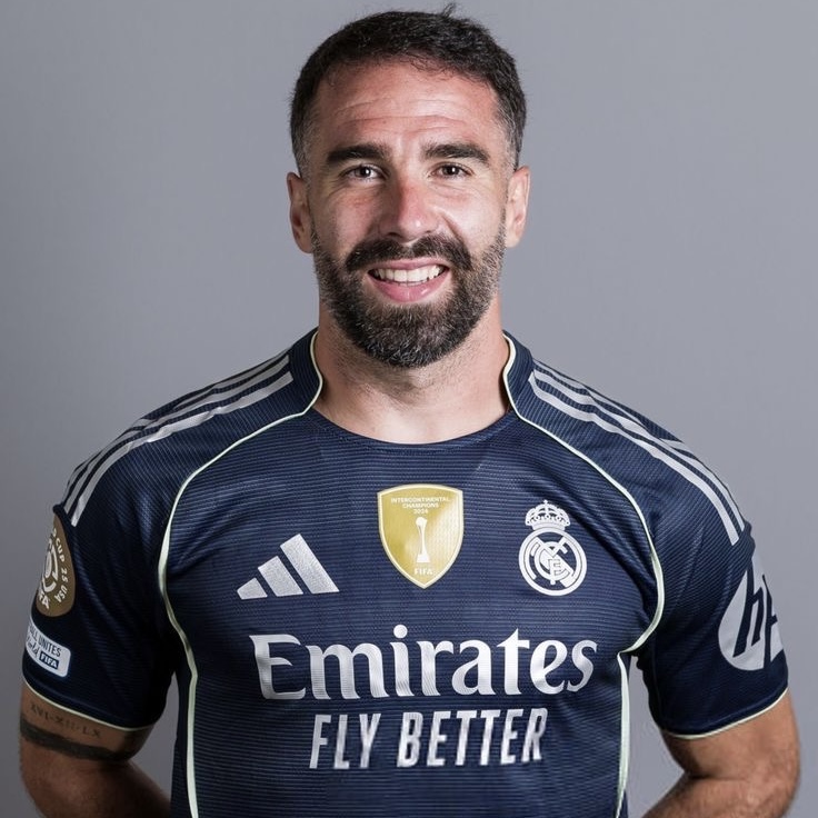 Camisola alternativa Real Madrid 25/26 - Carvajal 2 4